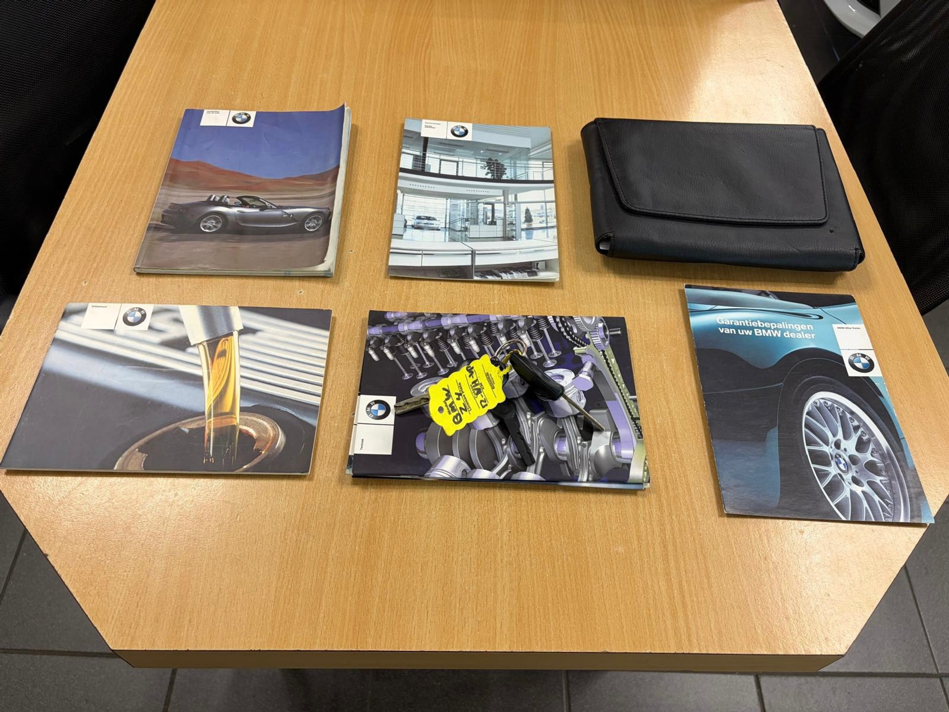 https://www.autokooy.nl//xml/images/54895971-15.JPG
