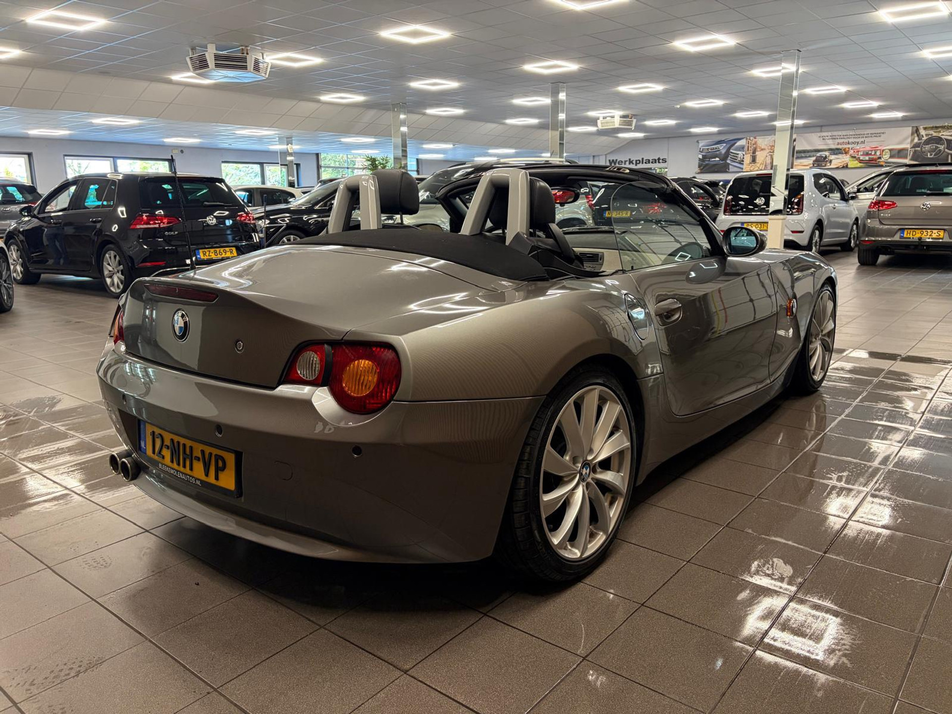 https://www.autokooy.nl//xml/images/54895971-5.JPG