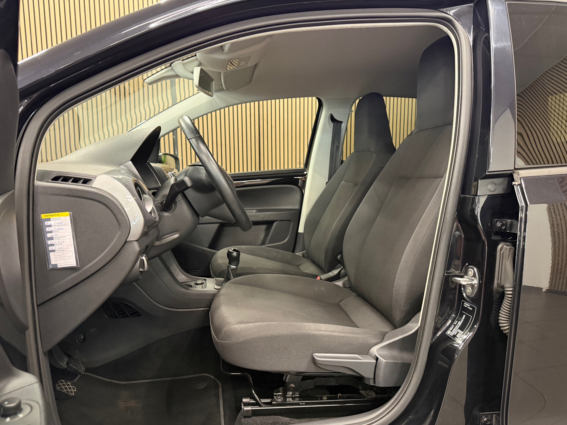 https://www.autokooy.nl//xml/images/54959486-11.JPG