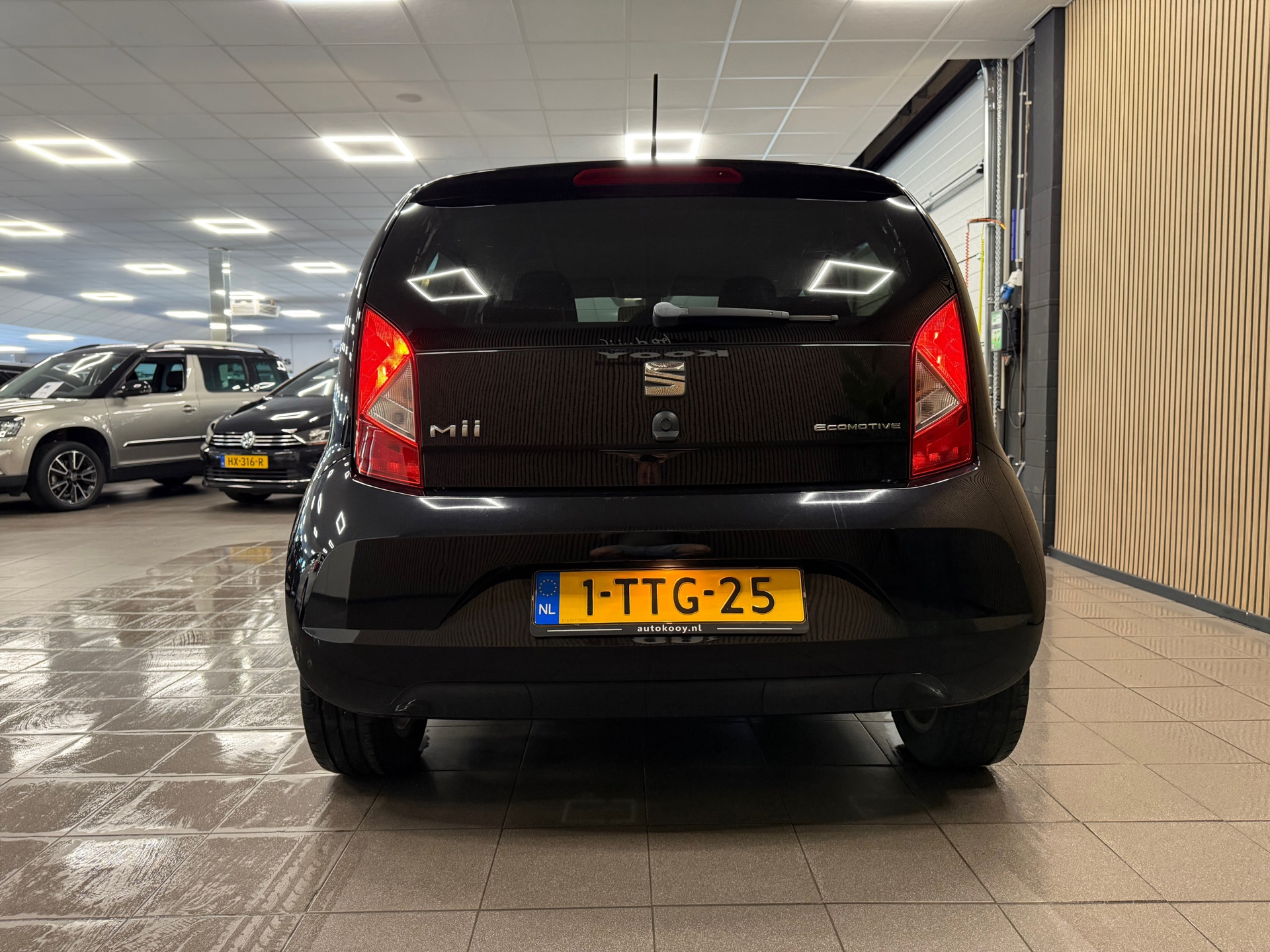 https://www.autokooy.nl//xml/images/54959486-4.JPG