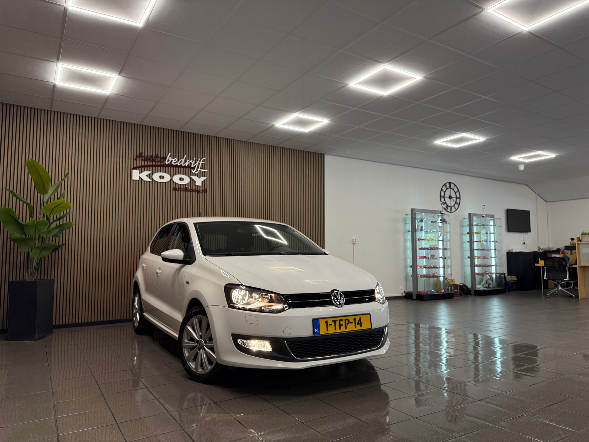 https://www.autokooy.nl//xml/images/54959539-7.JPG