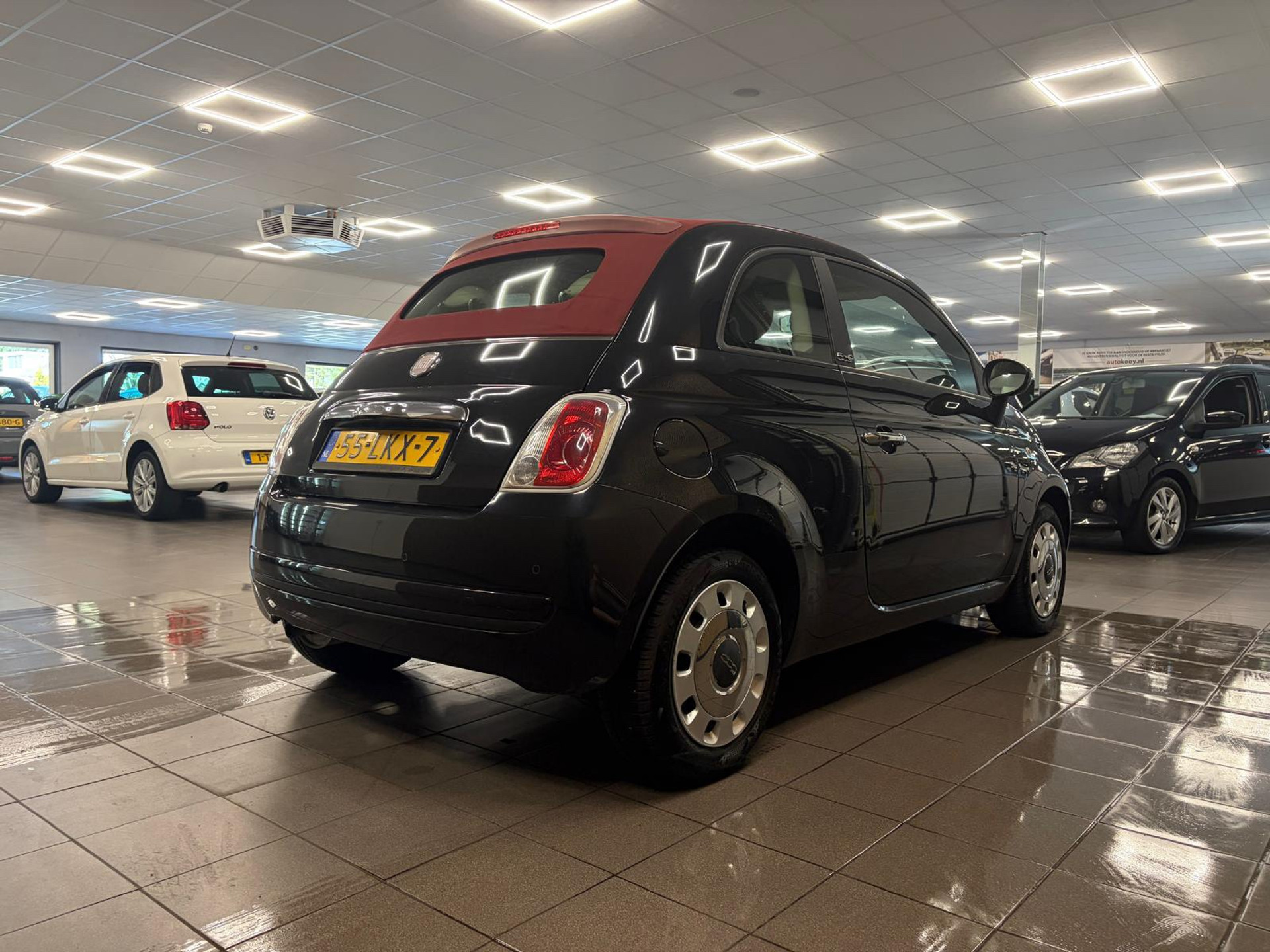 https://www.autokooy.nl//xml/images/54993711-5.JPG