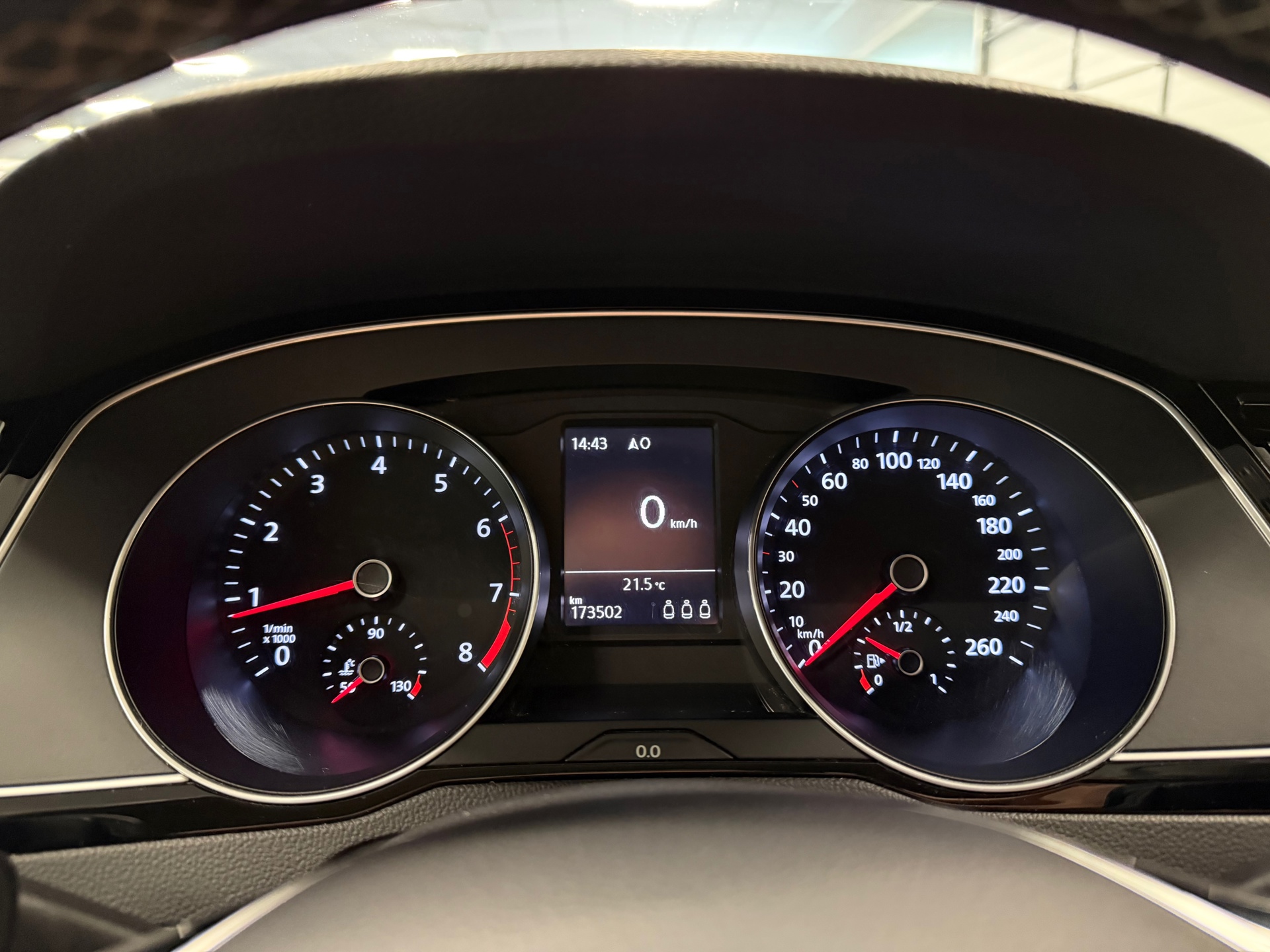 https://www.autokooy.nl//xml/images/54993820-14.JPG