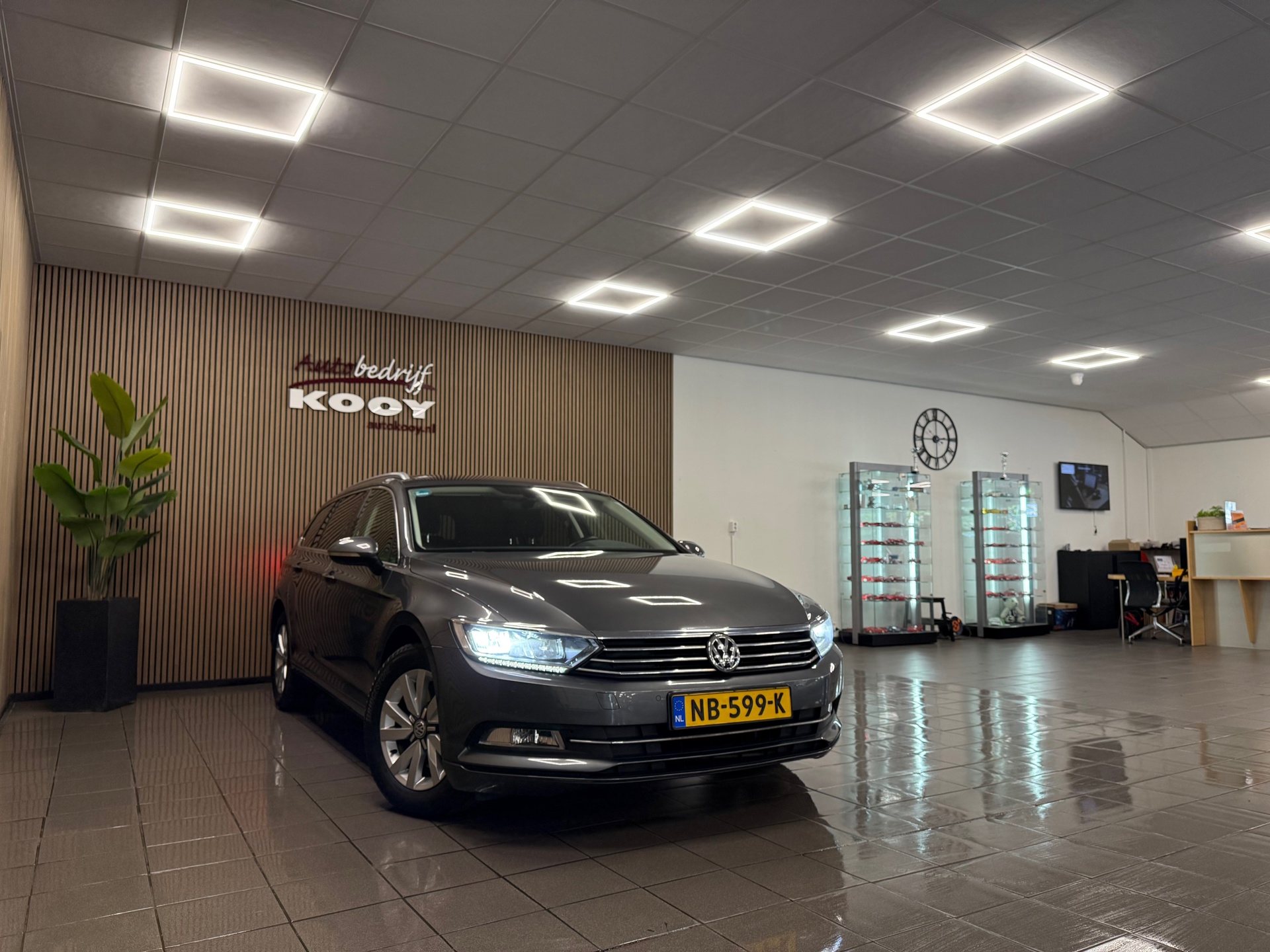 https://www.autokooy.nl//xml/images/54993820-7.JPG