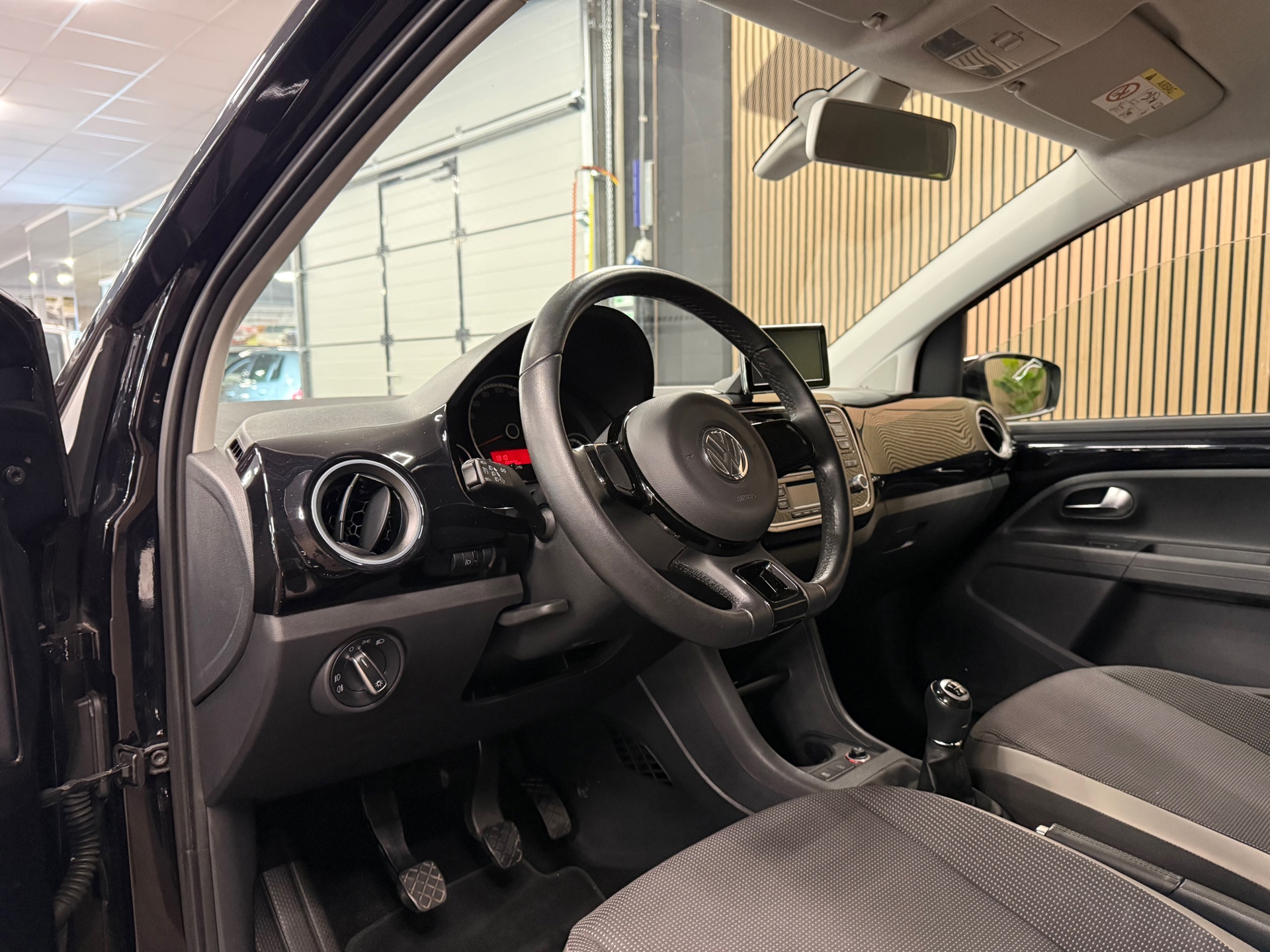 https://www.autokooy.nl//xml/images/55026204-12.JPG