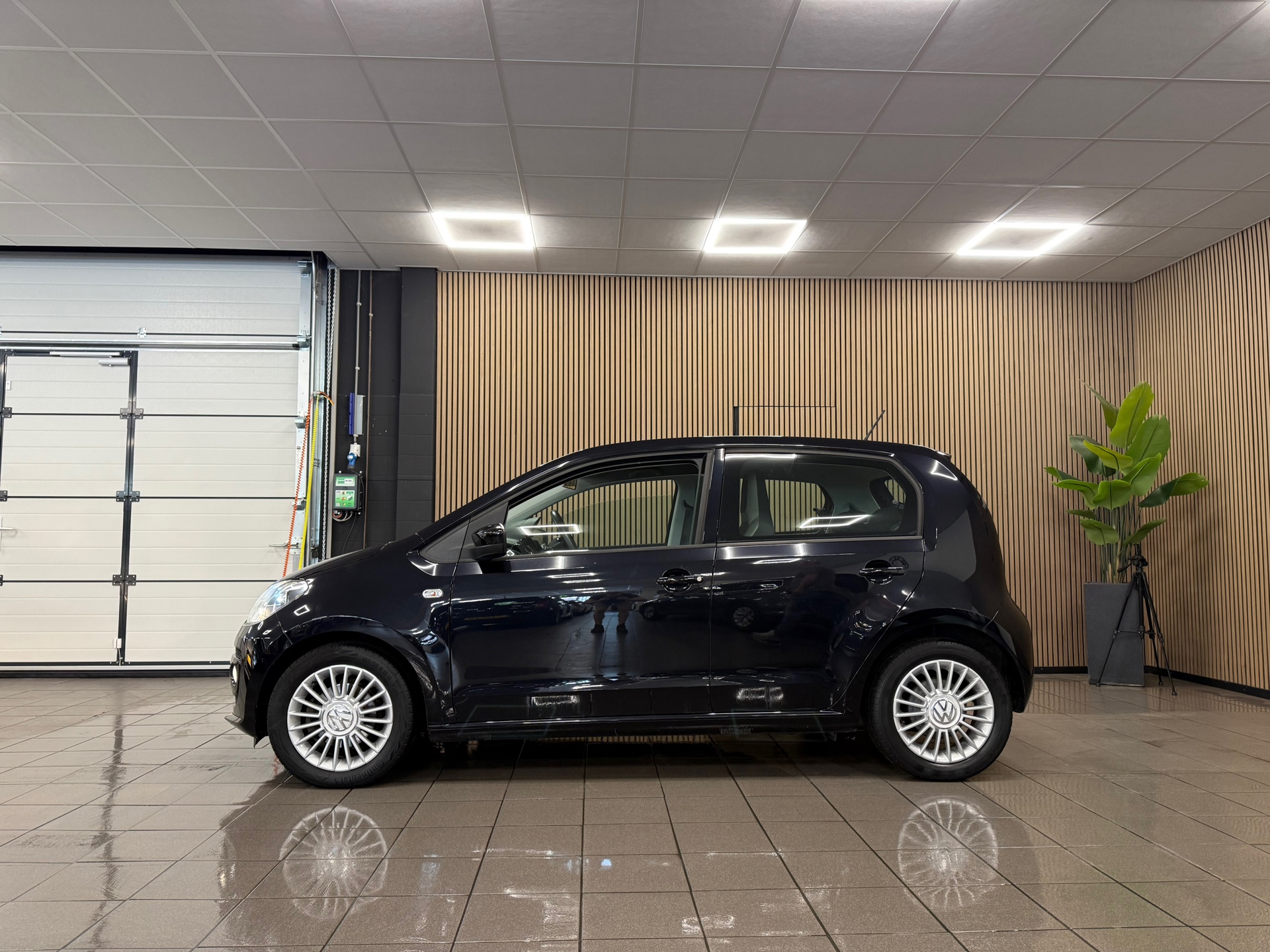 https://www.autokooy.nl//xml/images/55026204-2.JPG
