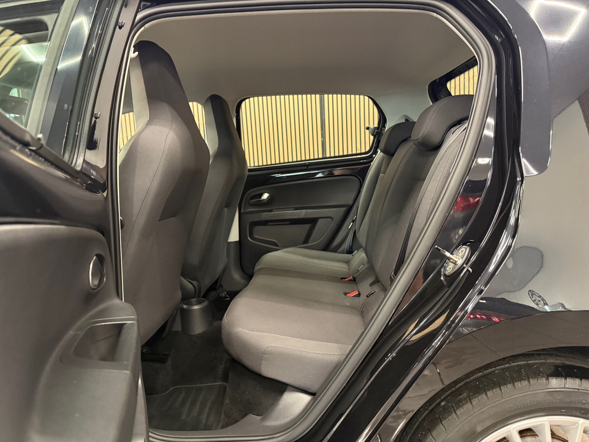 https://www.autokooy.nl//xml/images/55026204-23.JPG