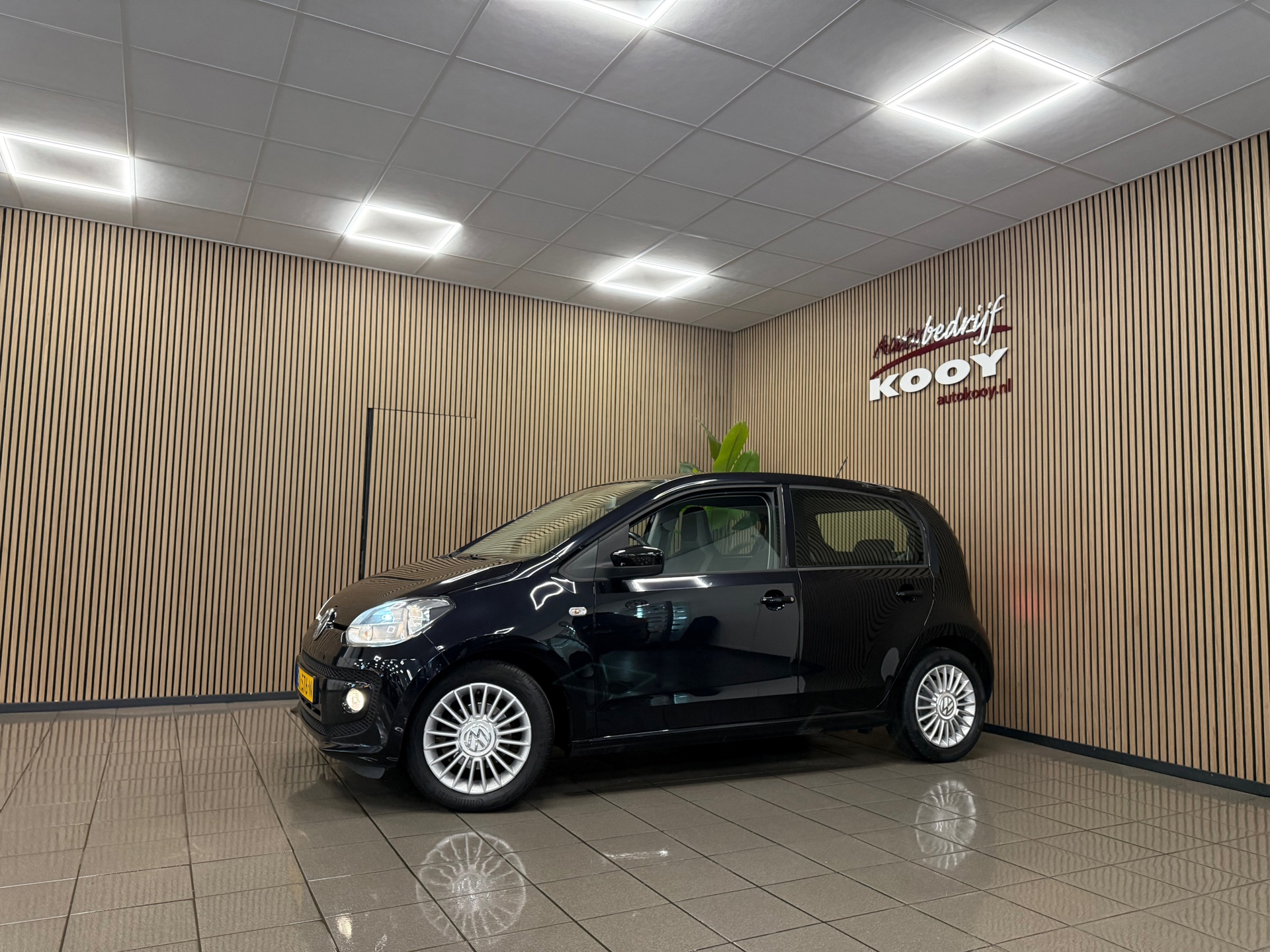 https://www.autokooy.nl//xml/images/55026204-9.JPG