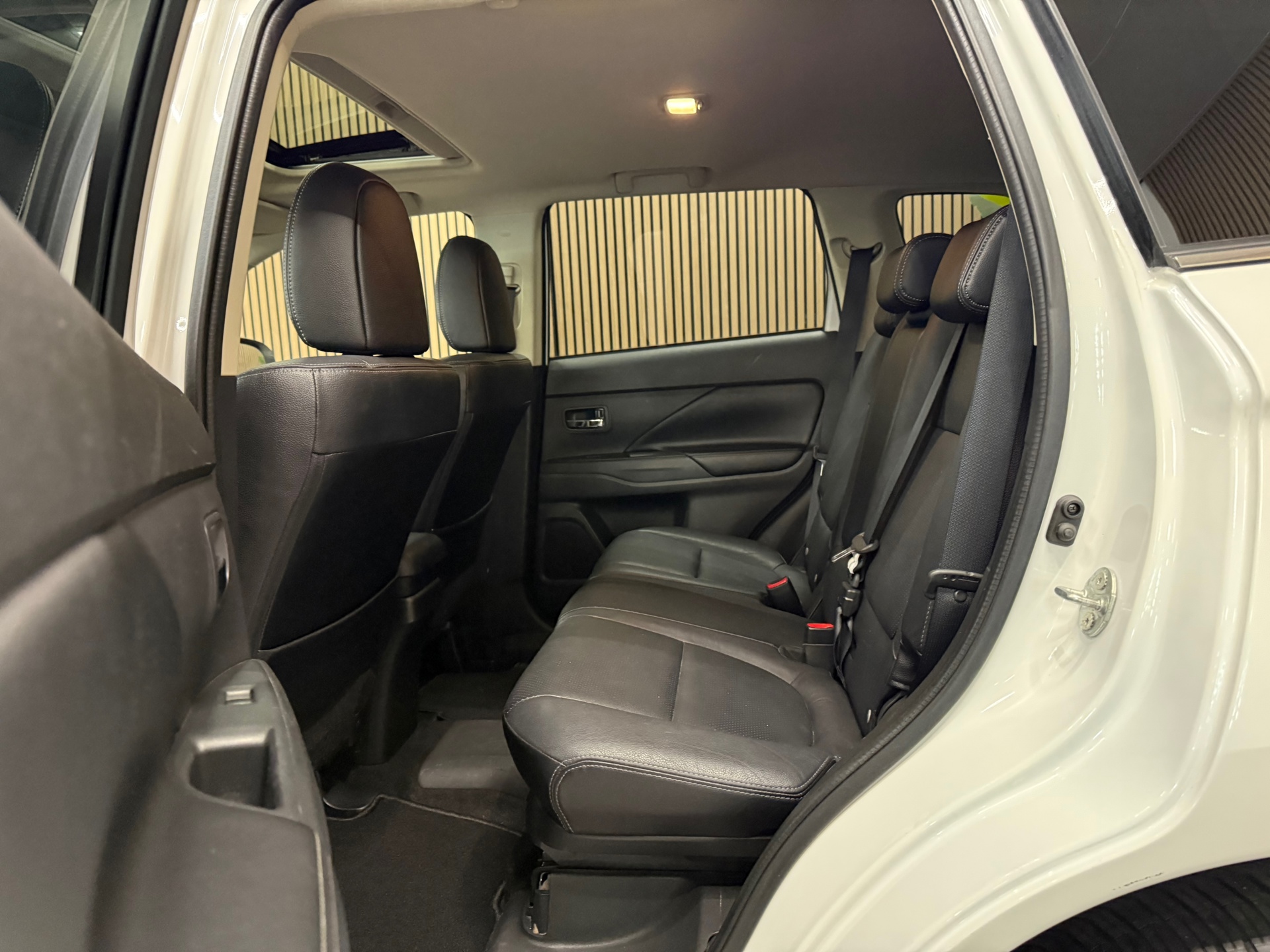 https://www.autokooy.nl//xml/images/55026456-22.JPG