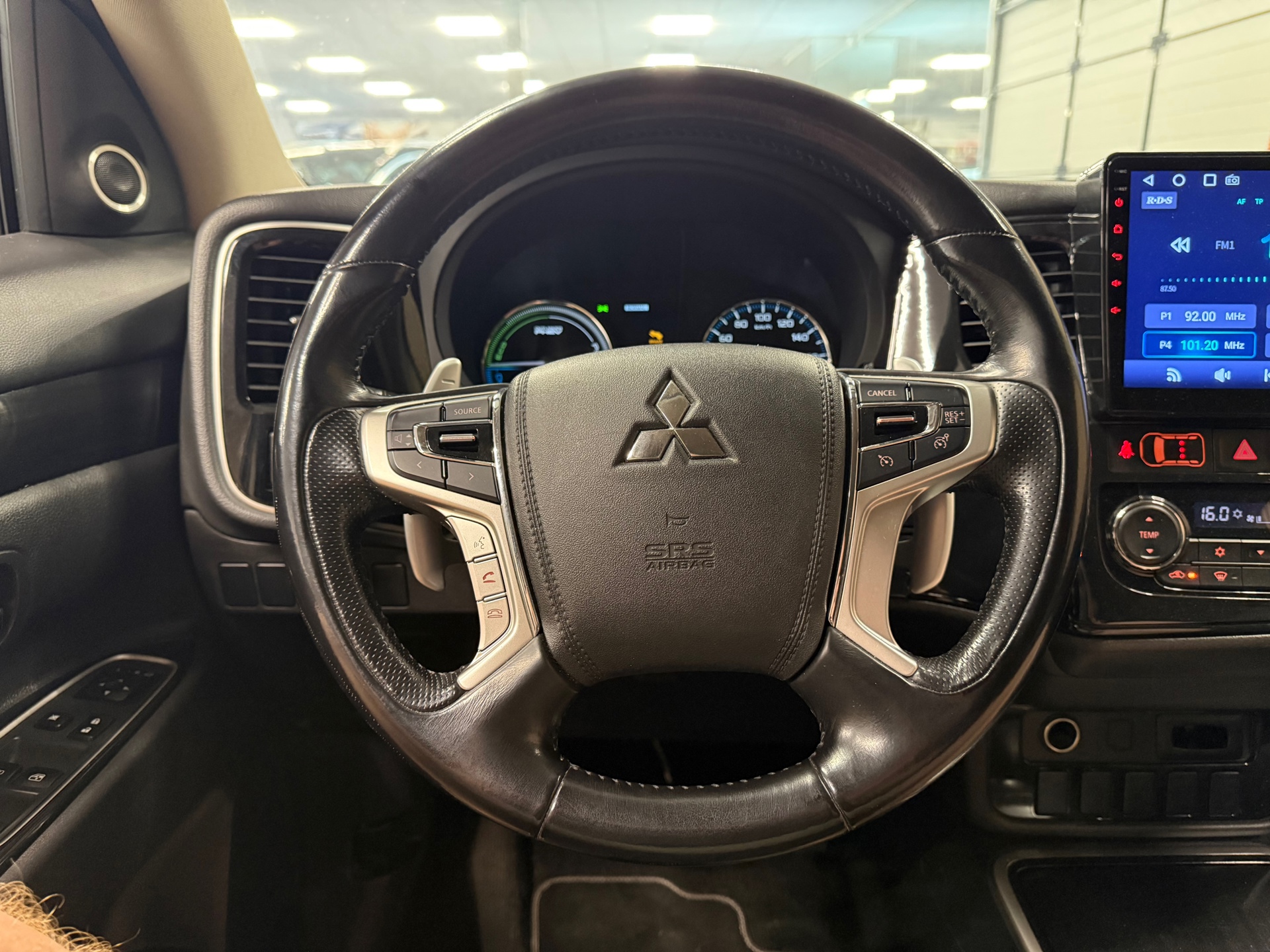 https://www.autokooy.nl//xml/images/55027601-13.JPG