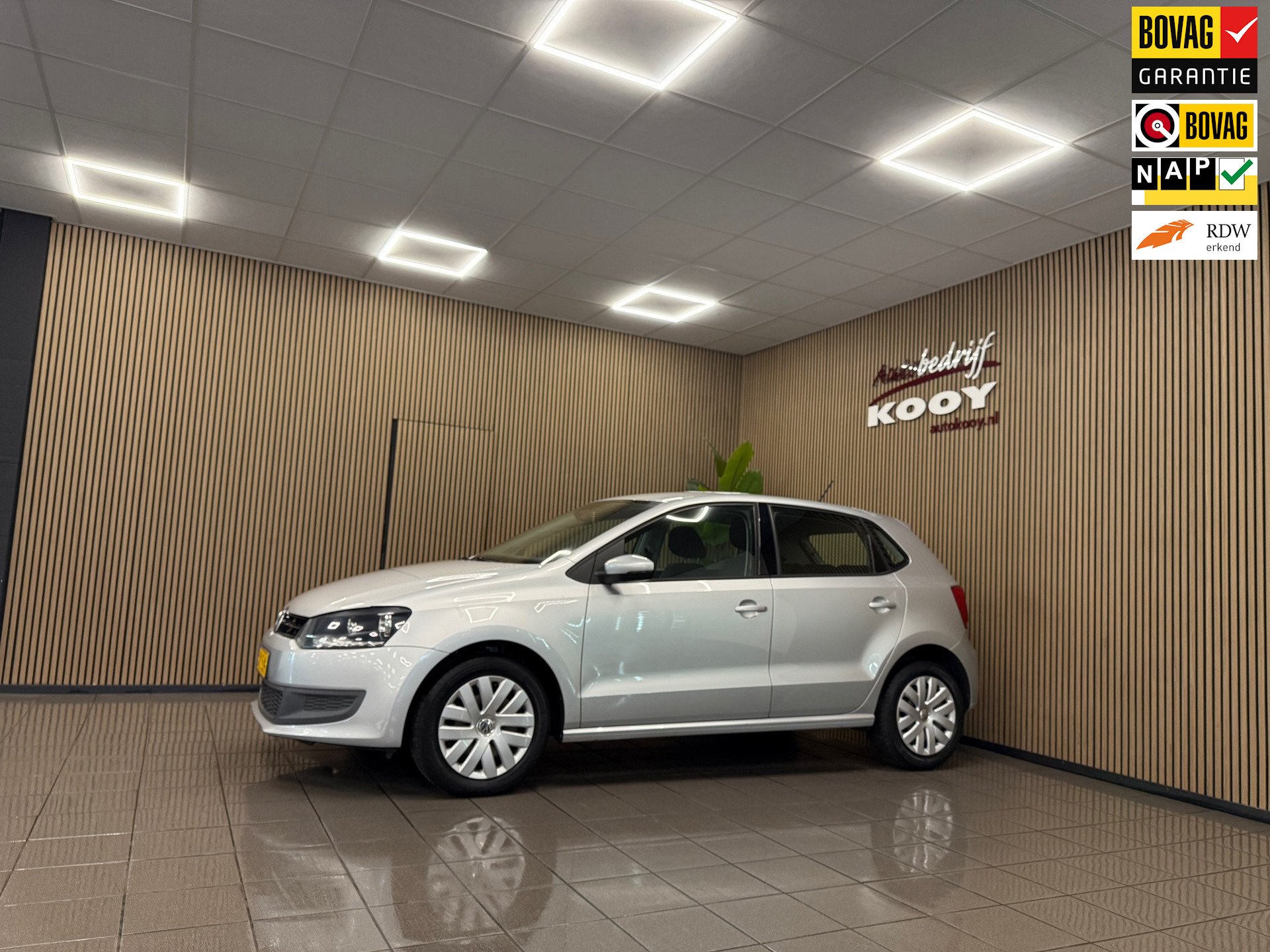 Volkswagen Polo 1.2 TSI BlueMotion Edition * Airco / Cruise control / Parkeersensoren / NL Auto *