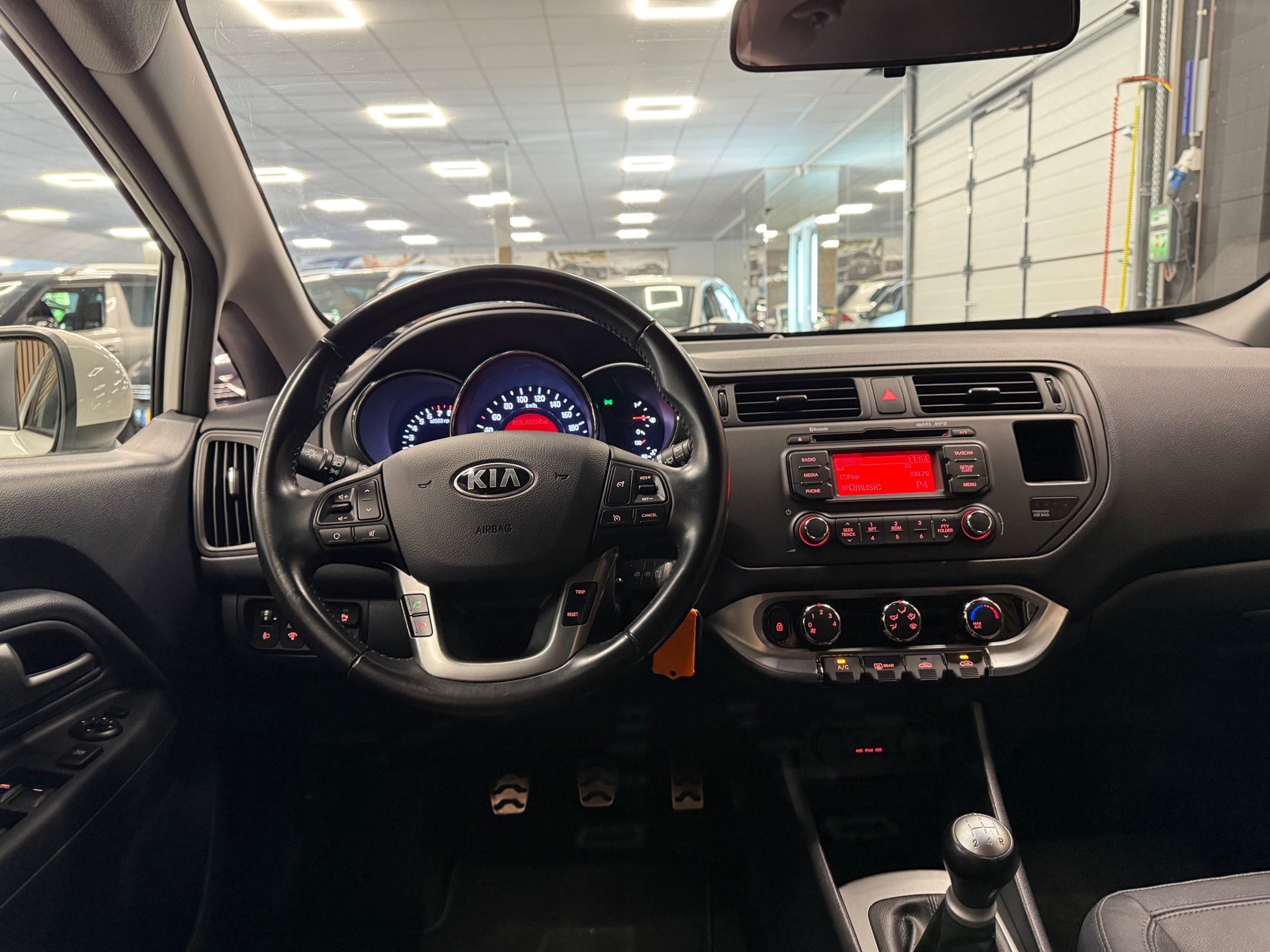 https://www.autokooy.nl//xml/images/55109823-18.JPG
