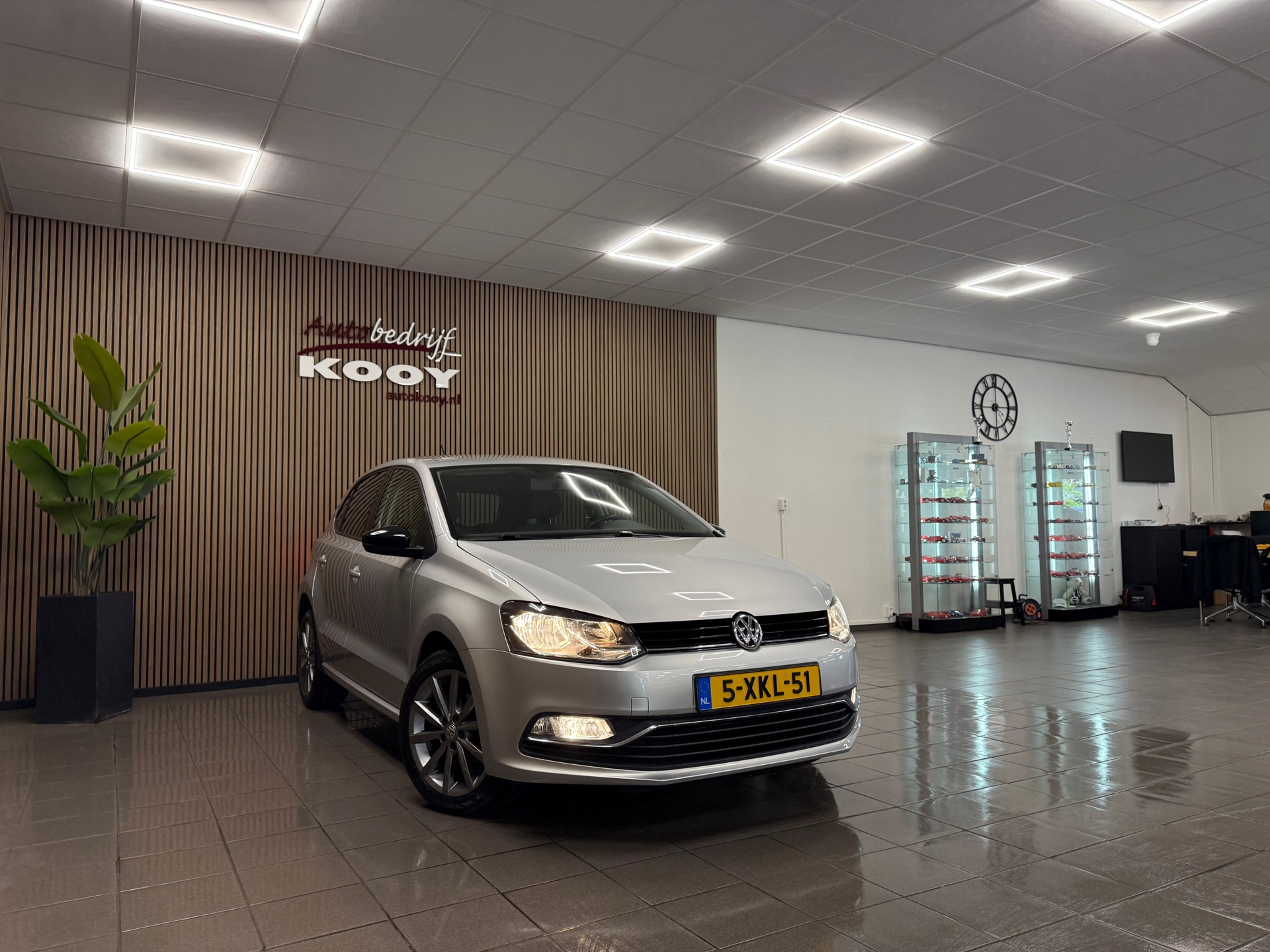 https://www.autokooy.nl//xml/images/55109883-7.JPG