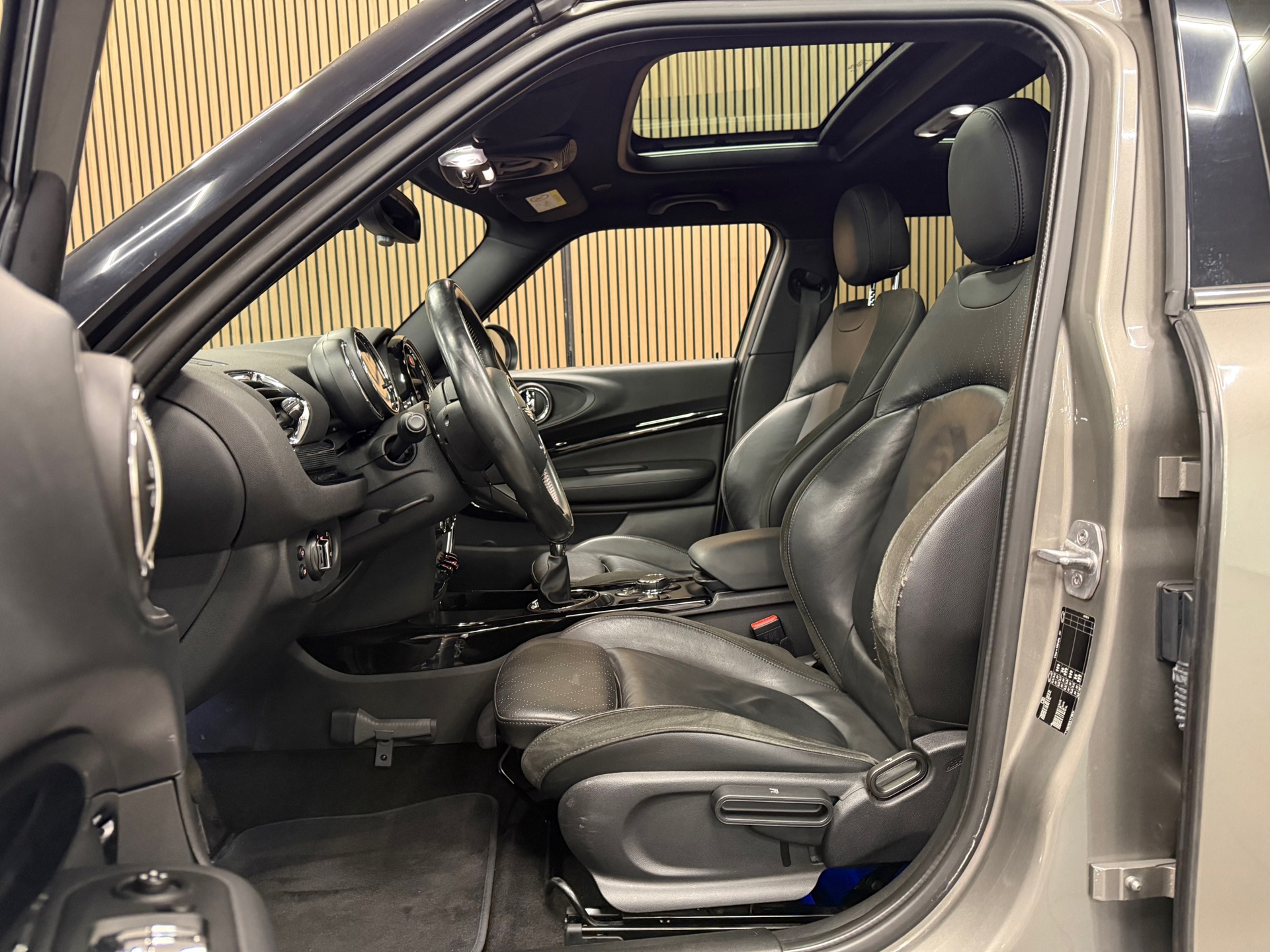 https://www.autokooy.nl//xml/images/55360641-11.JPG