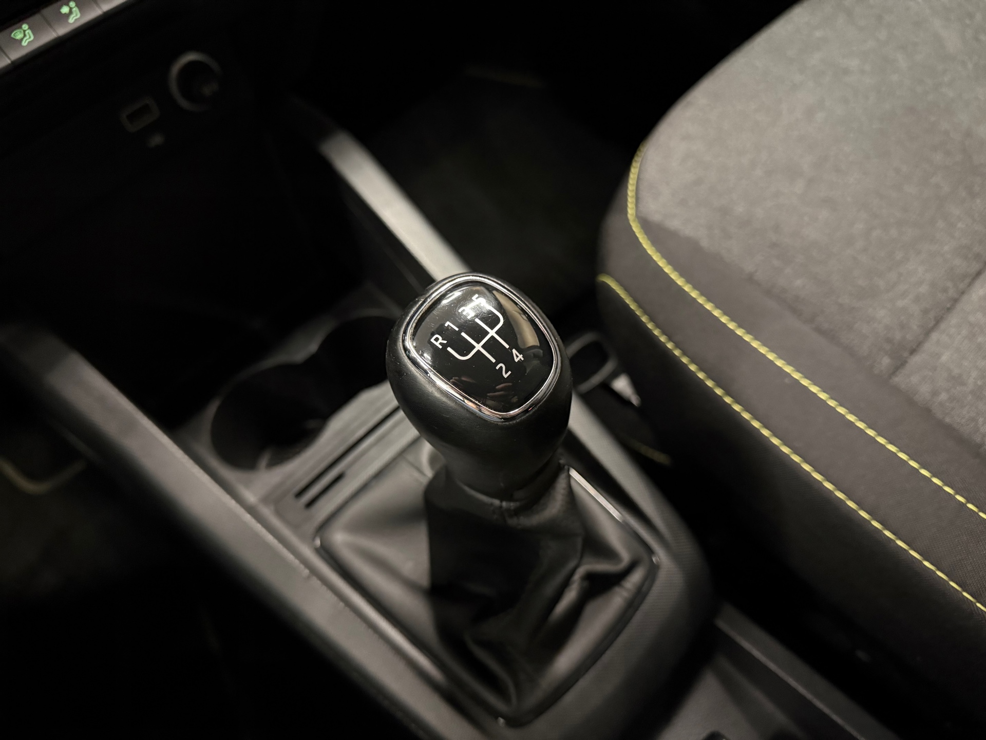 https://www.autokooy.nl//xml/images/55385496-20.JPG