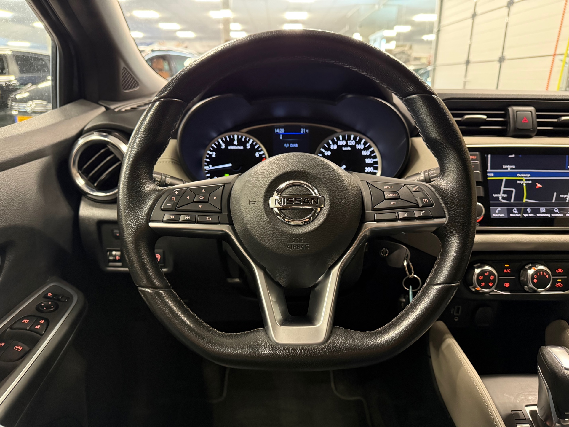 https://www.autokooy.nl//xml/images/55385564-13.JPG