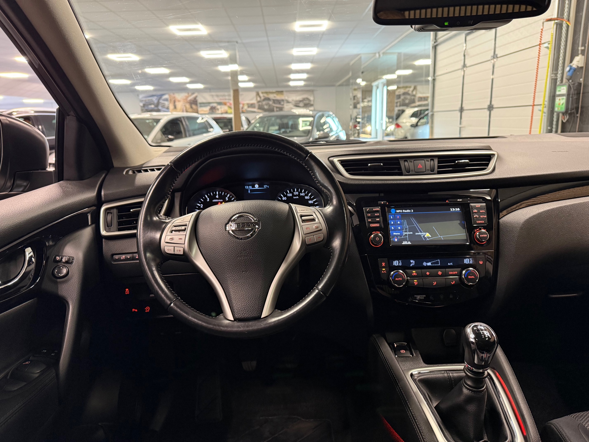 https://www.autokooy.nl//xml/images/55420201-21.JPG