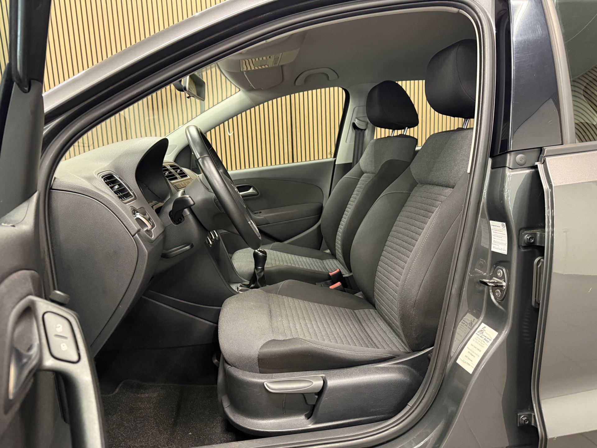 https://www.autokooy.nl//xml/images/55420312-11.JPG