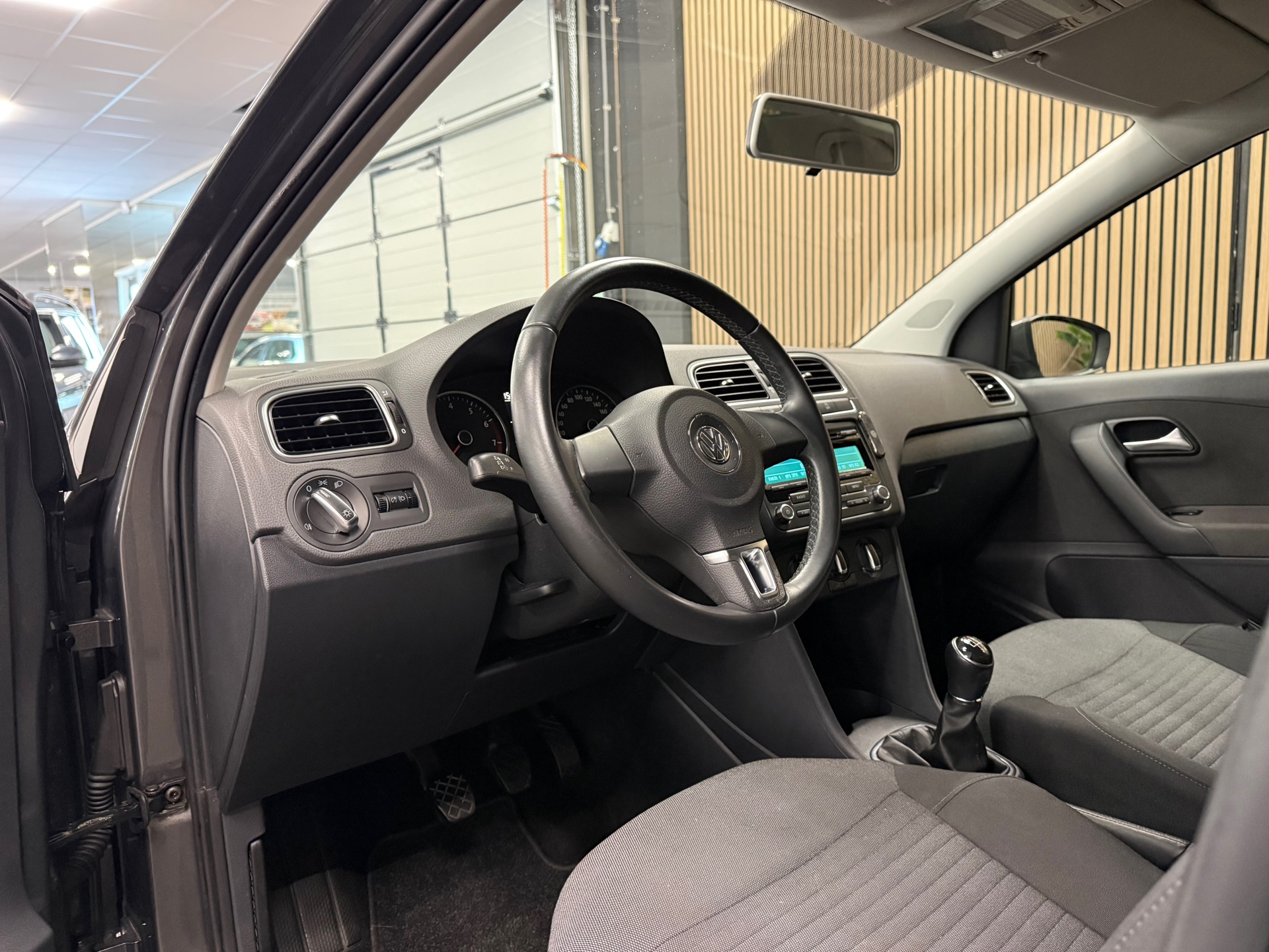 https://www.autokooy.nl//xml/images/55420312-12.JPG