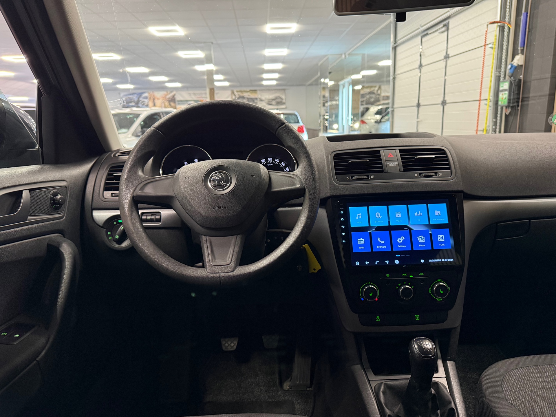https://www.autokooy.nl//xml/images/55463794-19.JPG