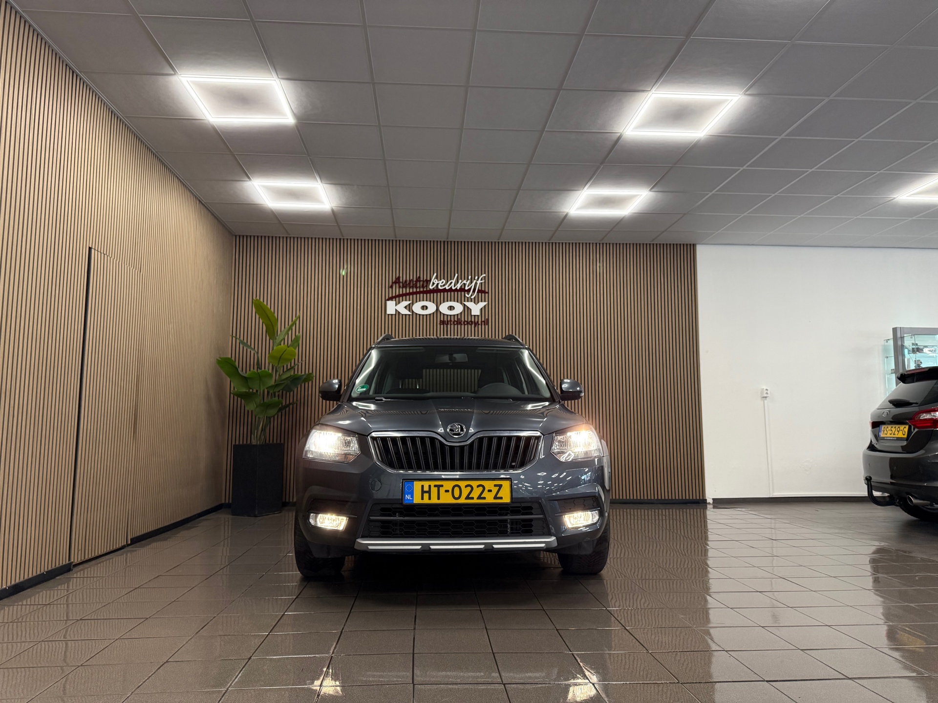 https://www.autokooy.nl//xml/images/55463794-8.JPG