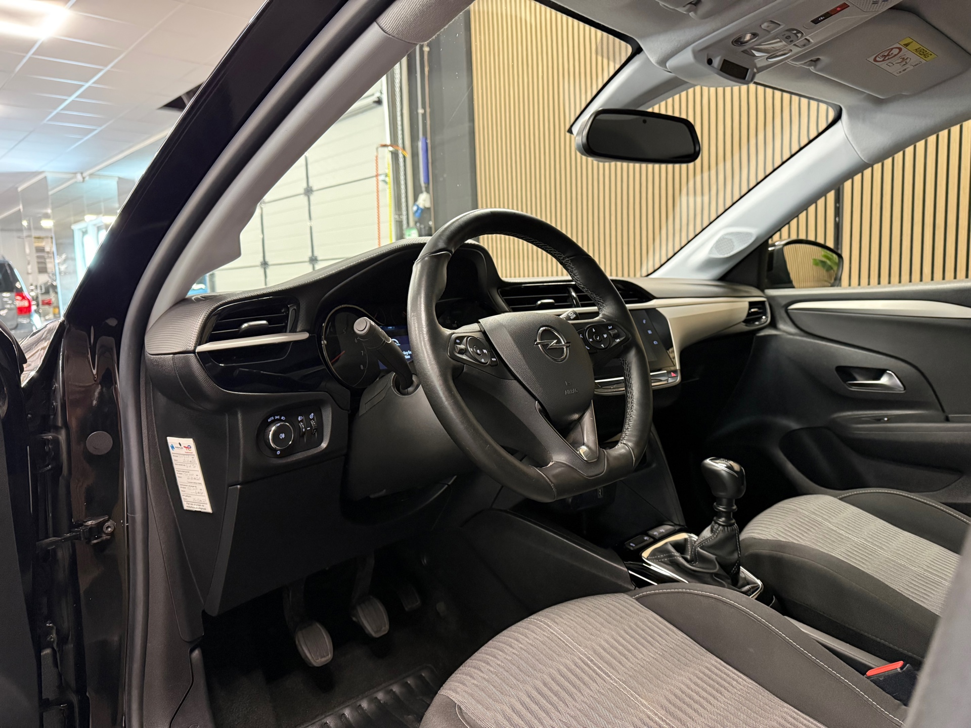 https://www.autokooy.nl//xml/images/55508284-12.JPG