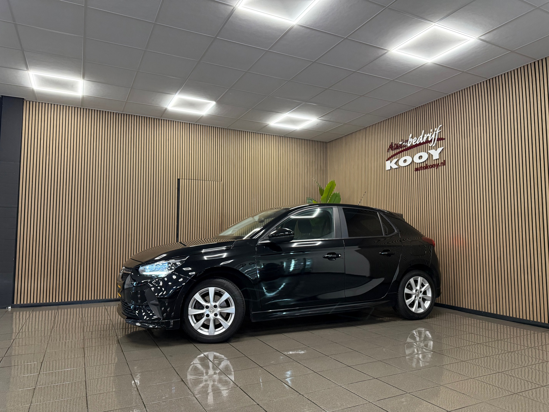 https://www.autokooy.nl//xml/images/55508284-9.JPG