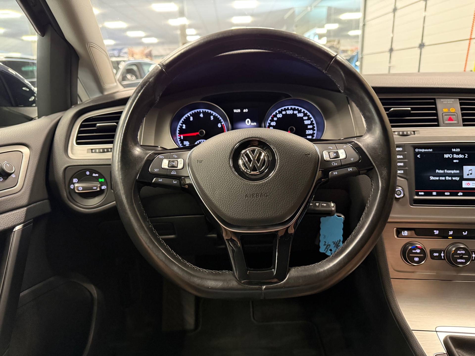 https://www.autokooy.nl//xml/images/55526895-13.JPG