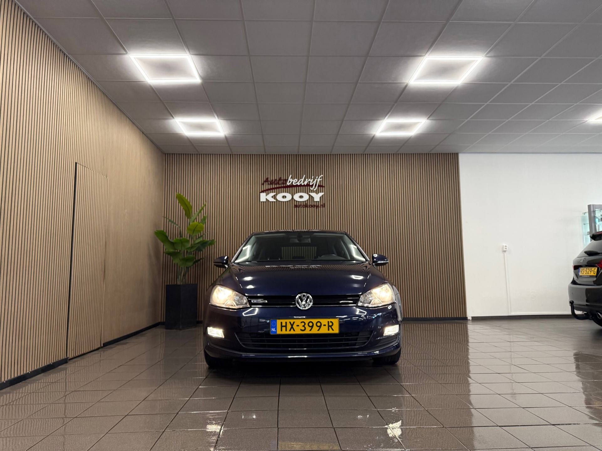 https://www.autokooy.nl//xml/images/55526895-8.JPG