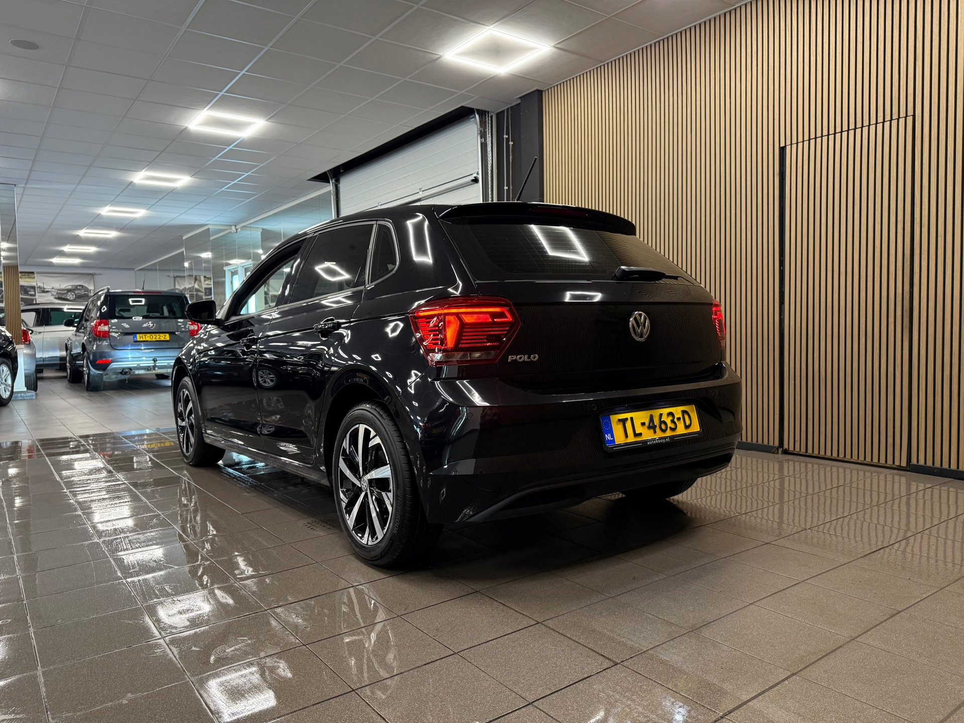 https://www.autokooy.nl//xml/images/55567156-3.JPG