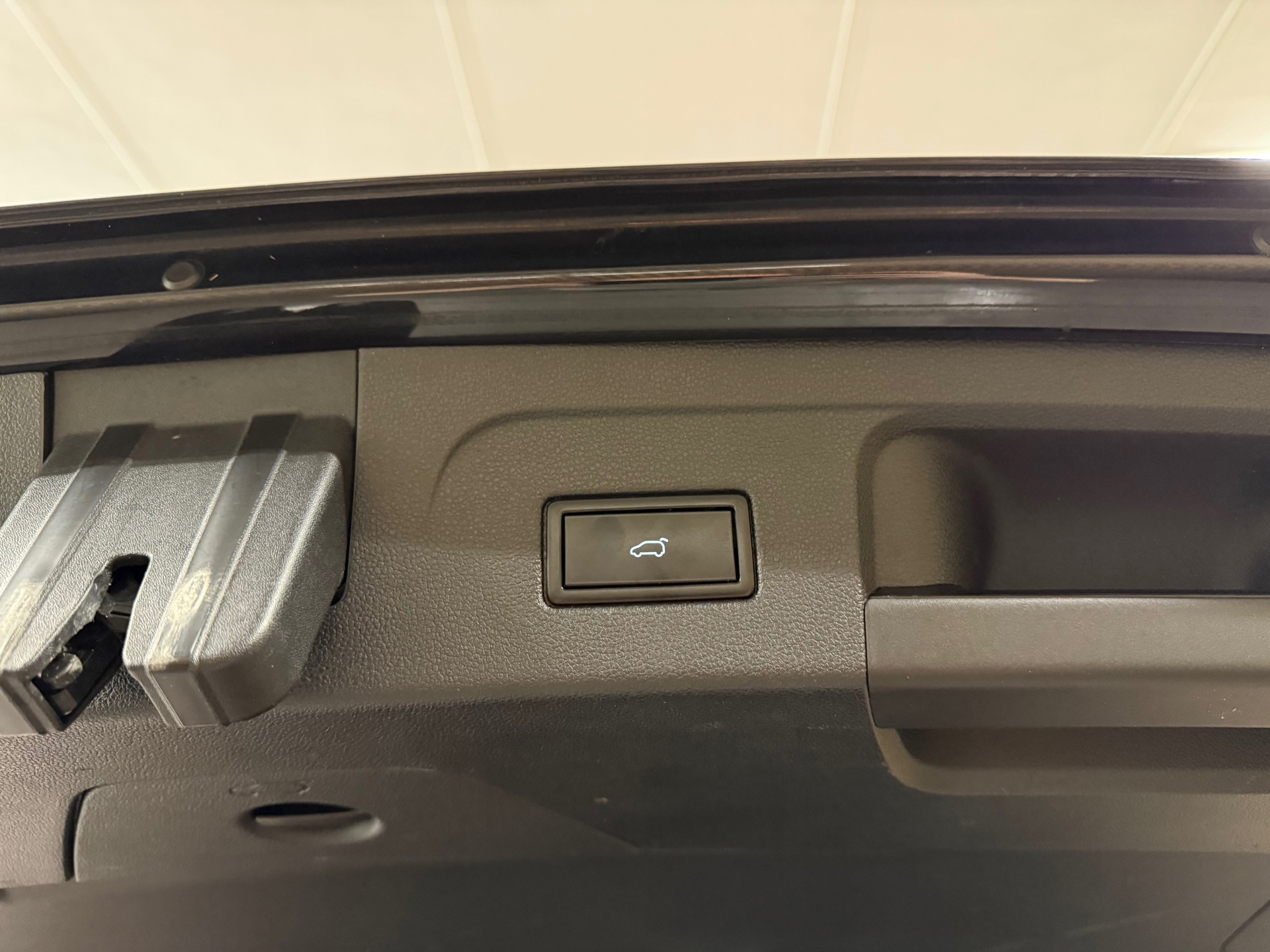 https://www.autokooy.nl//xml/images/55586566-6.JPG