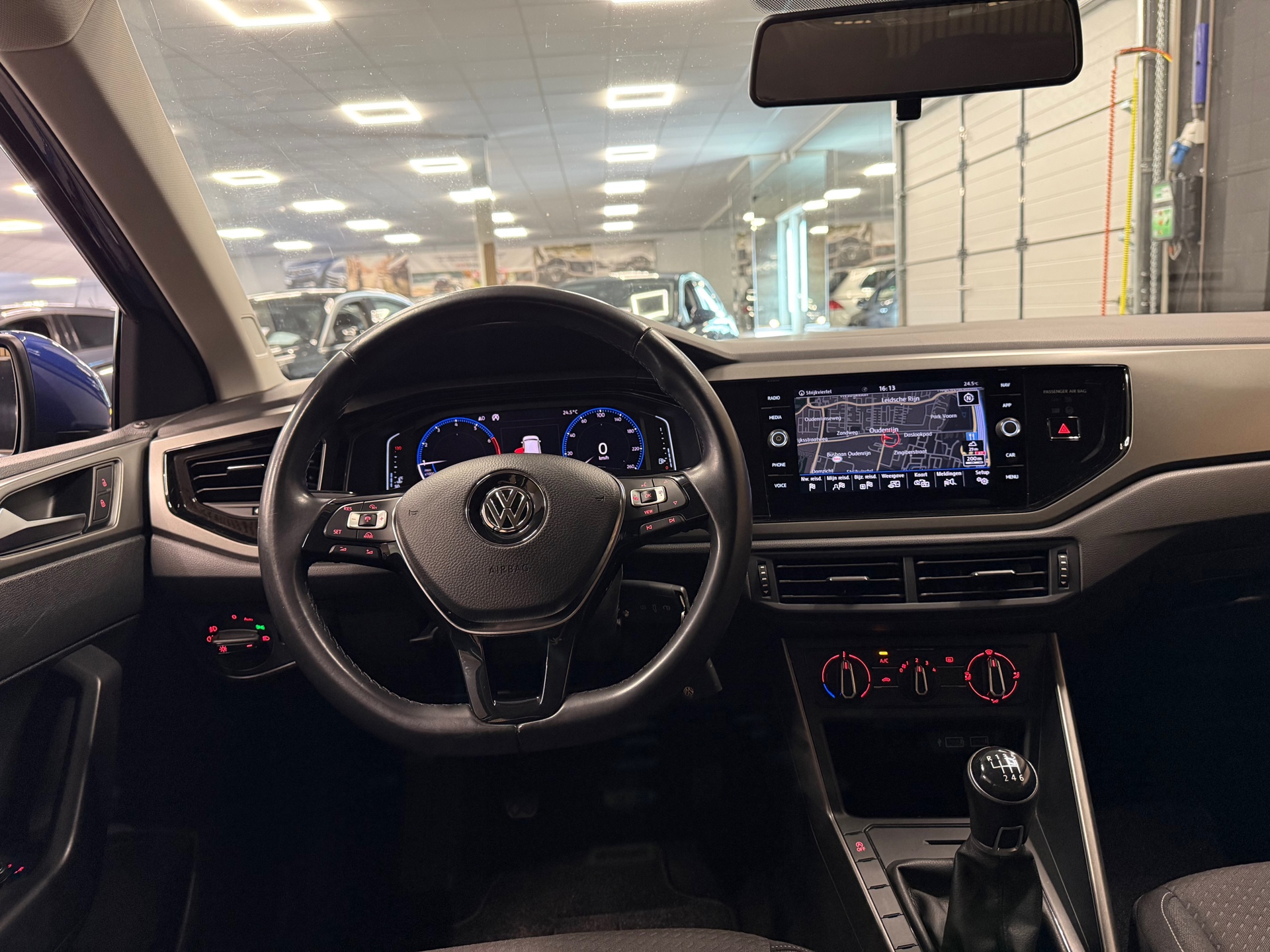 https://www.autokooy.nl//xml/images/55870073-21.JPG