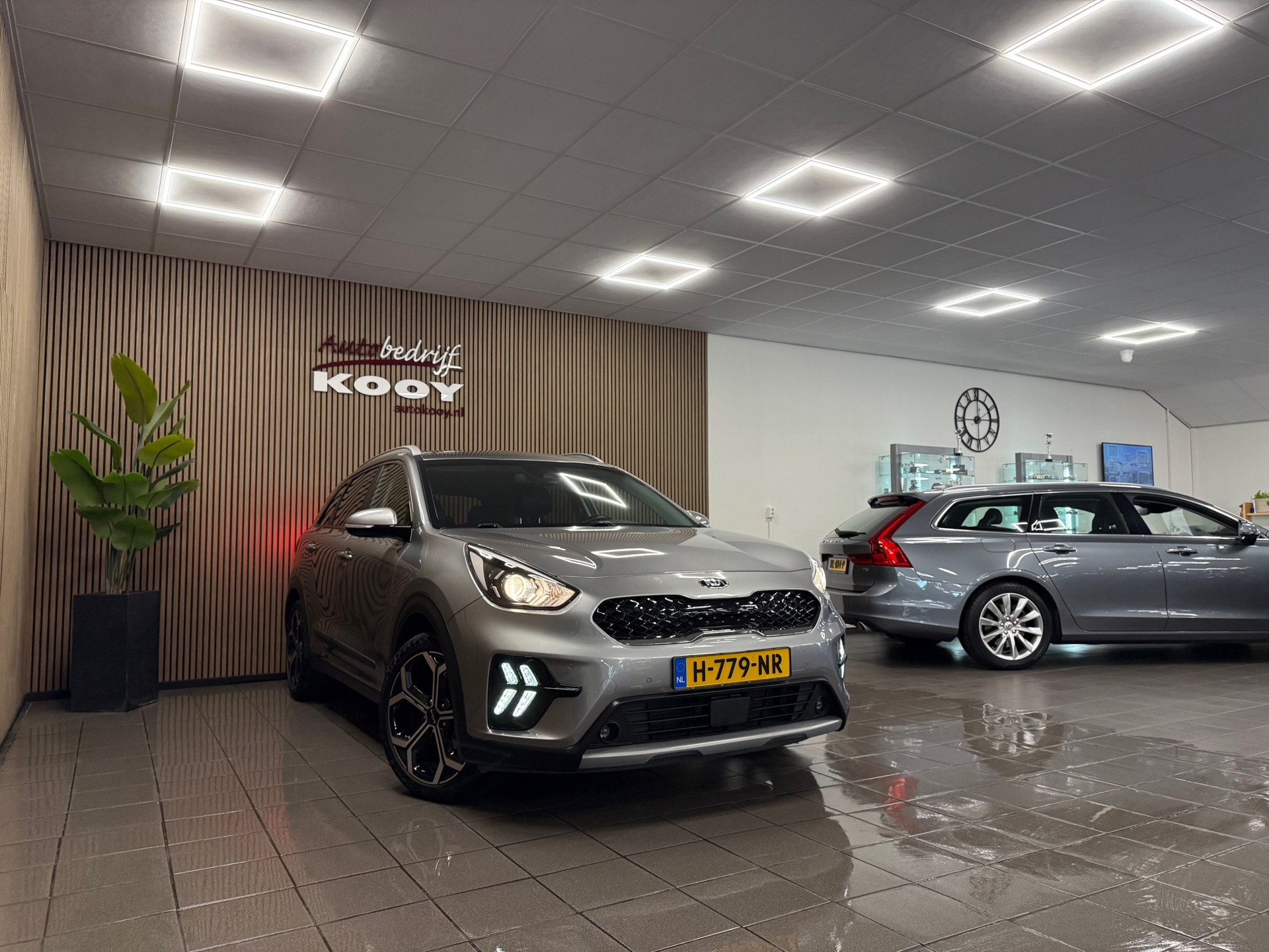 https://www.autokooy.nl//xml/images/55895333-8.JPG
