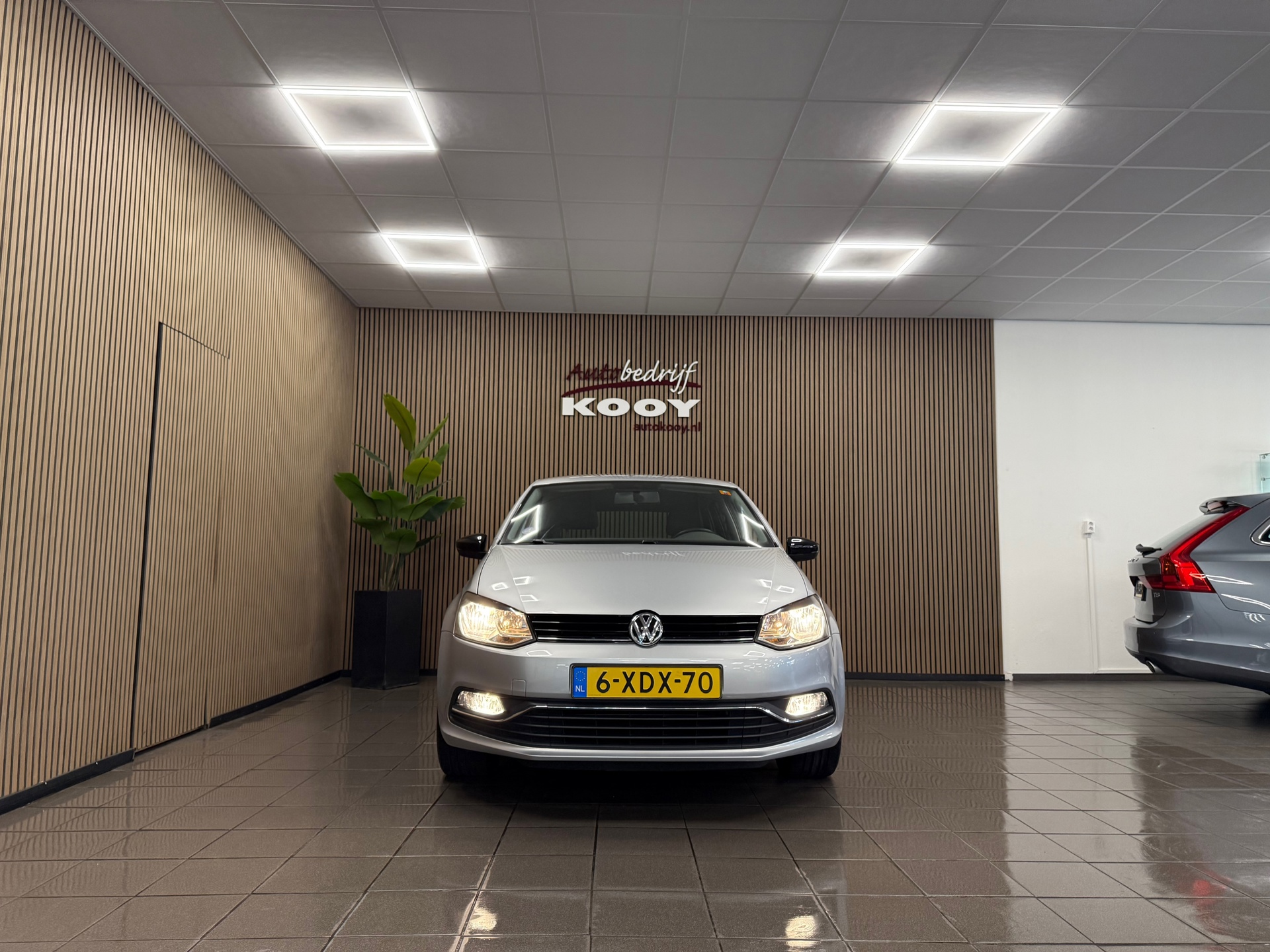 https://www.autokooy.nl//xml/images/55920594-8.JPG