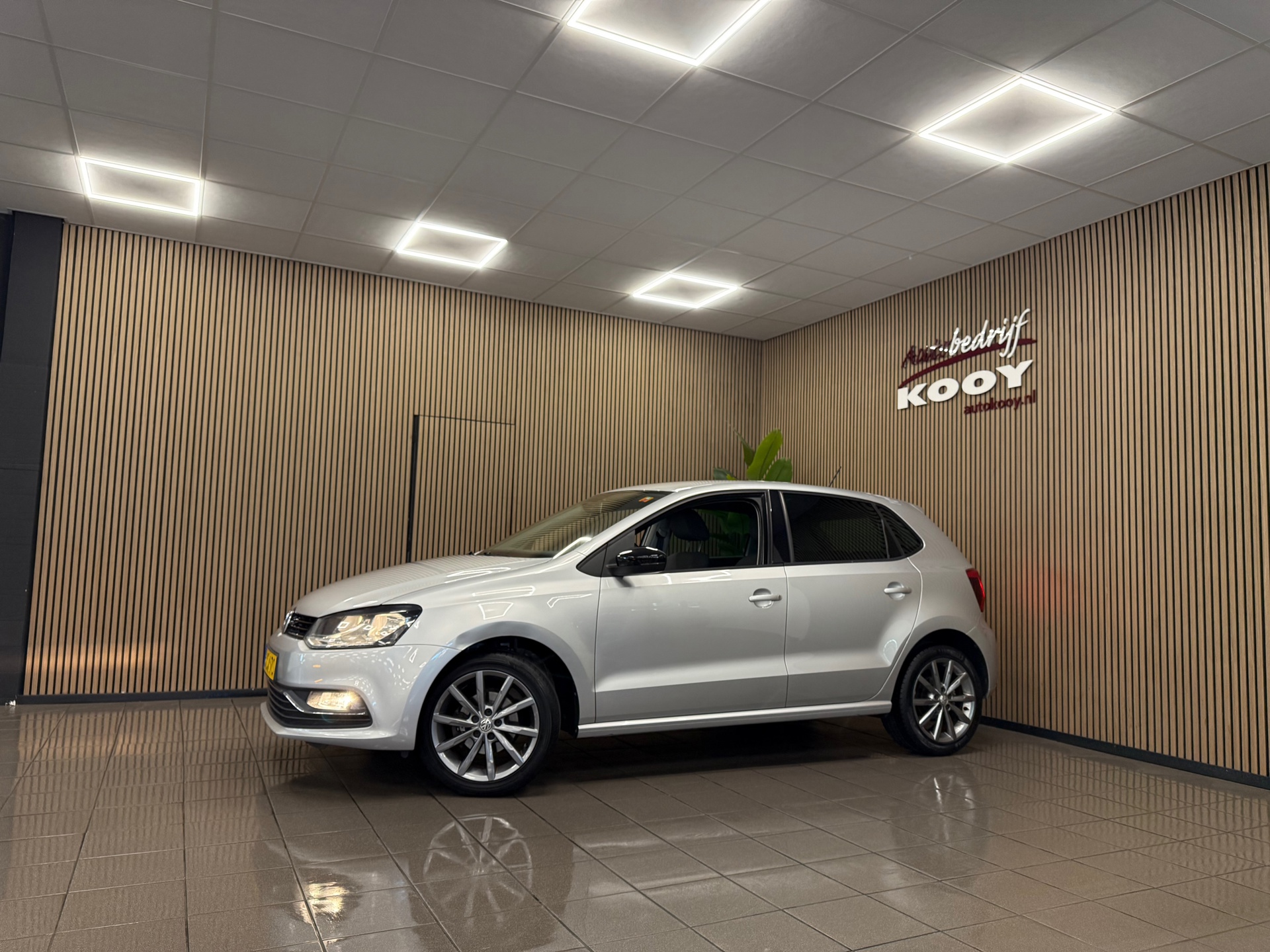 https://www.autokooy.nl//xml/images/55920594-9.JPG