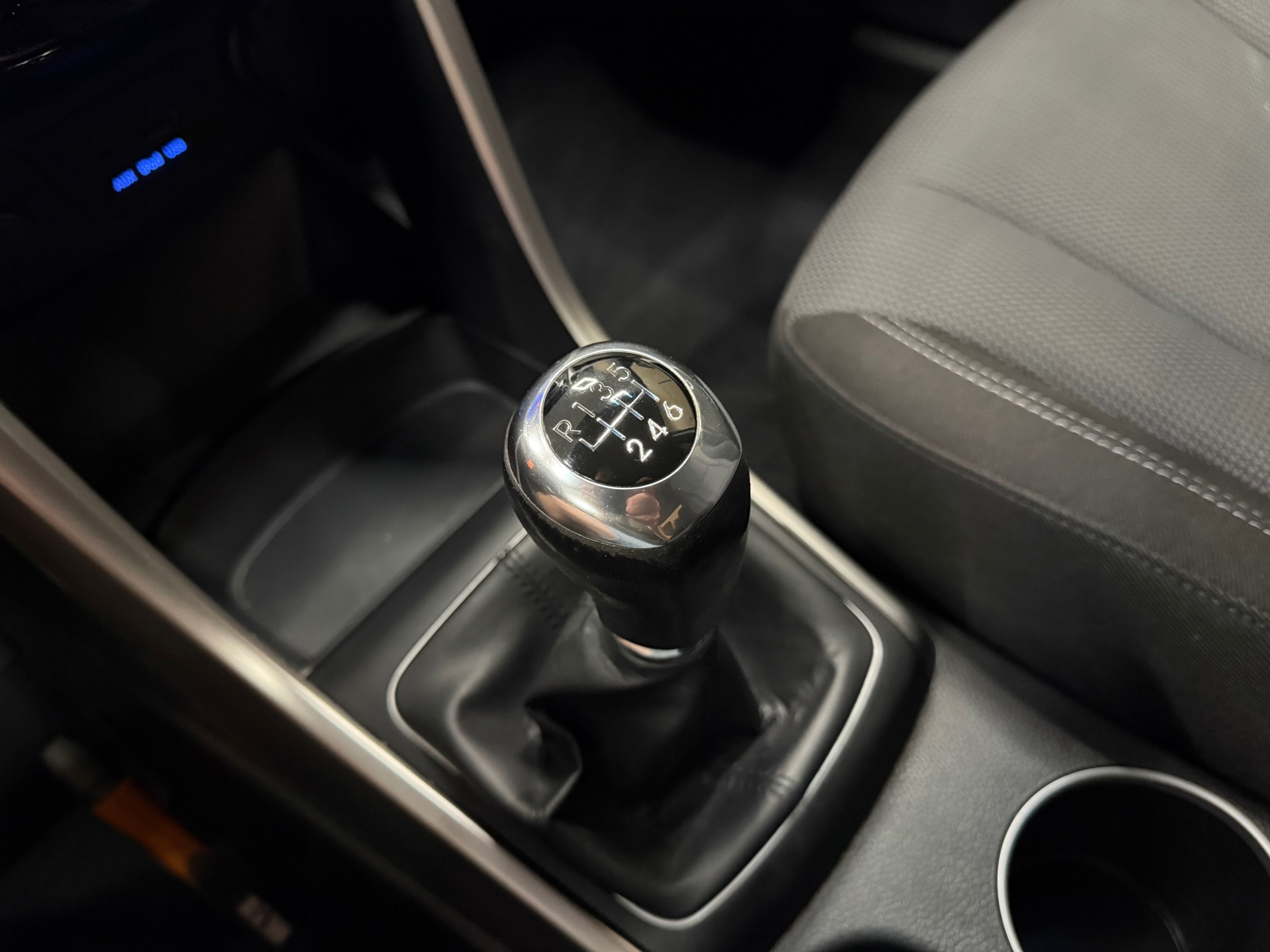 https://www.autokooy.nl//xml/images/55945790-21.JPG