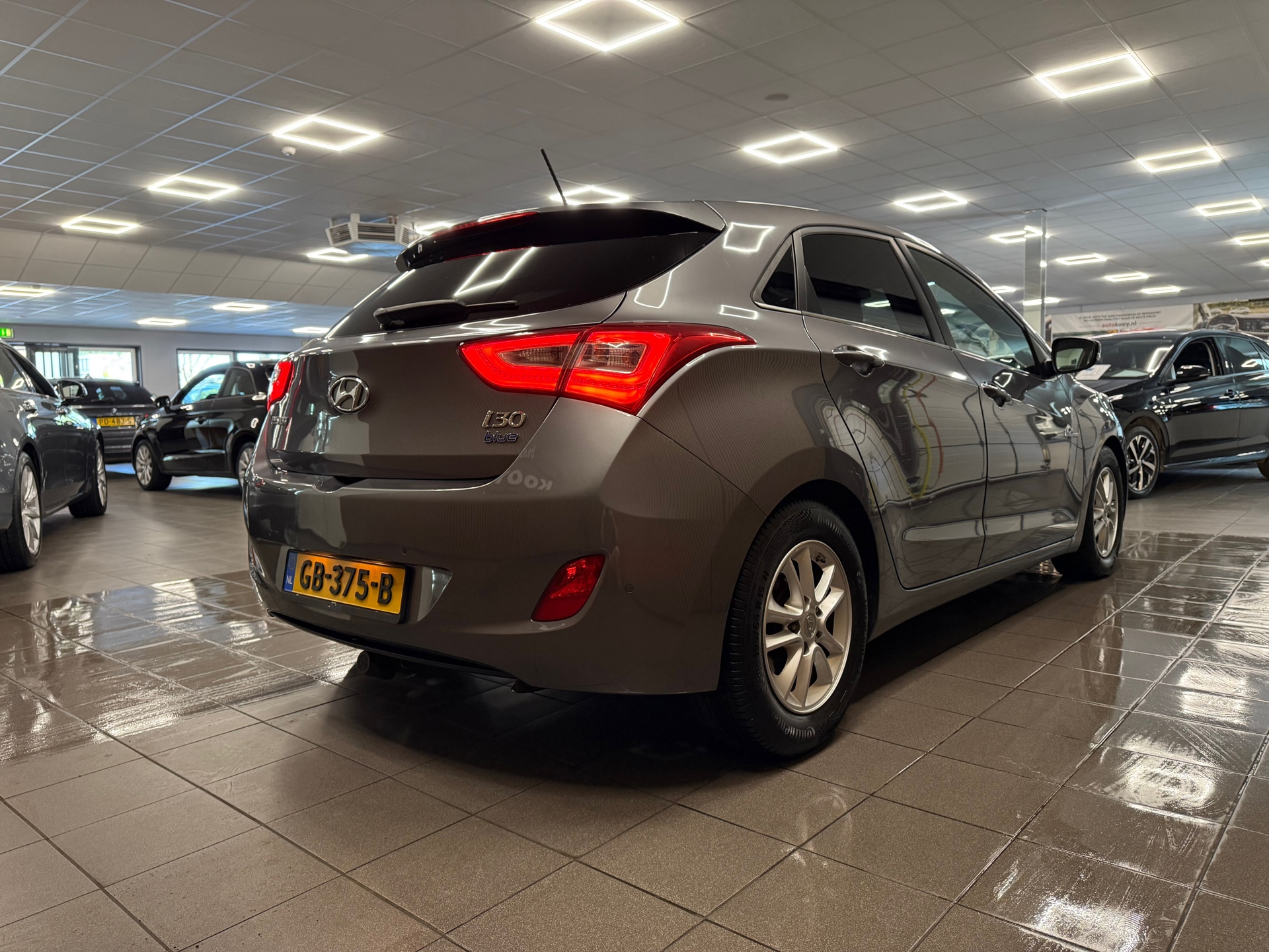 https://www.autokooy.nl//xml/images/55945790-7.JPG