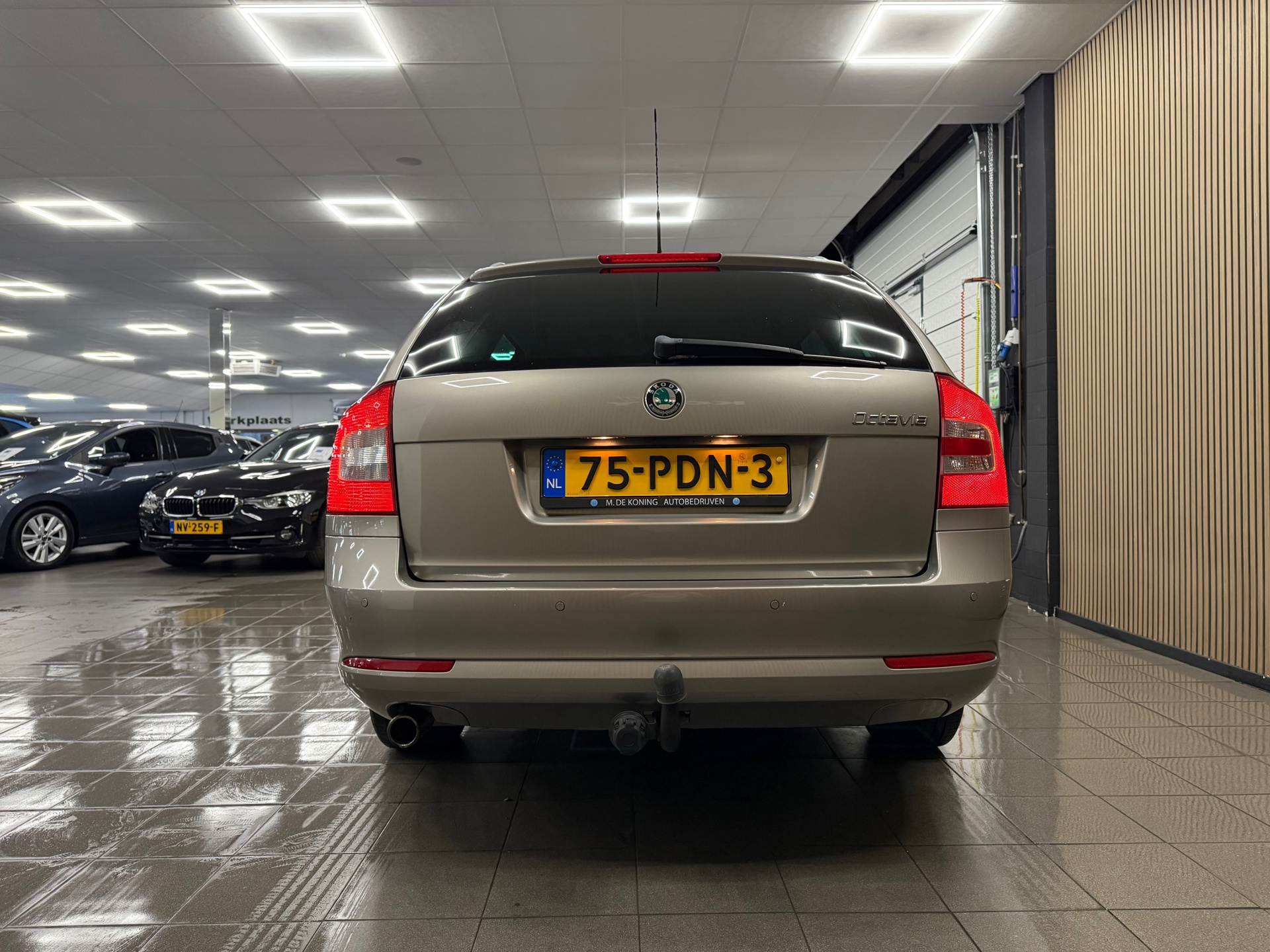 https://www.autokooy.nl//xml/images/56024094-4.JPG