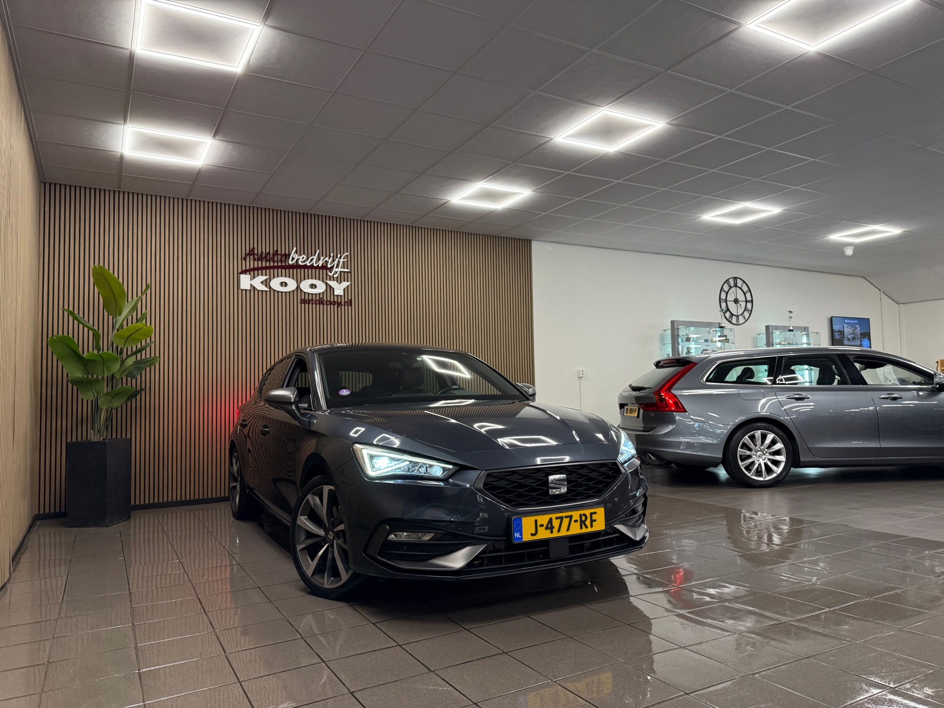 https://www.autokooy.nl//xml/images/56025806-7.JPG
