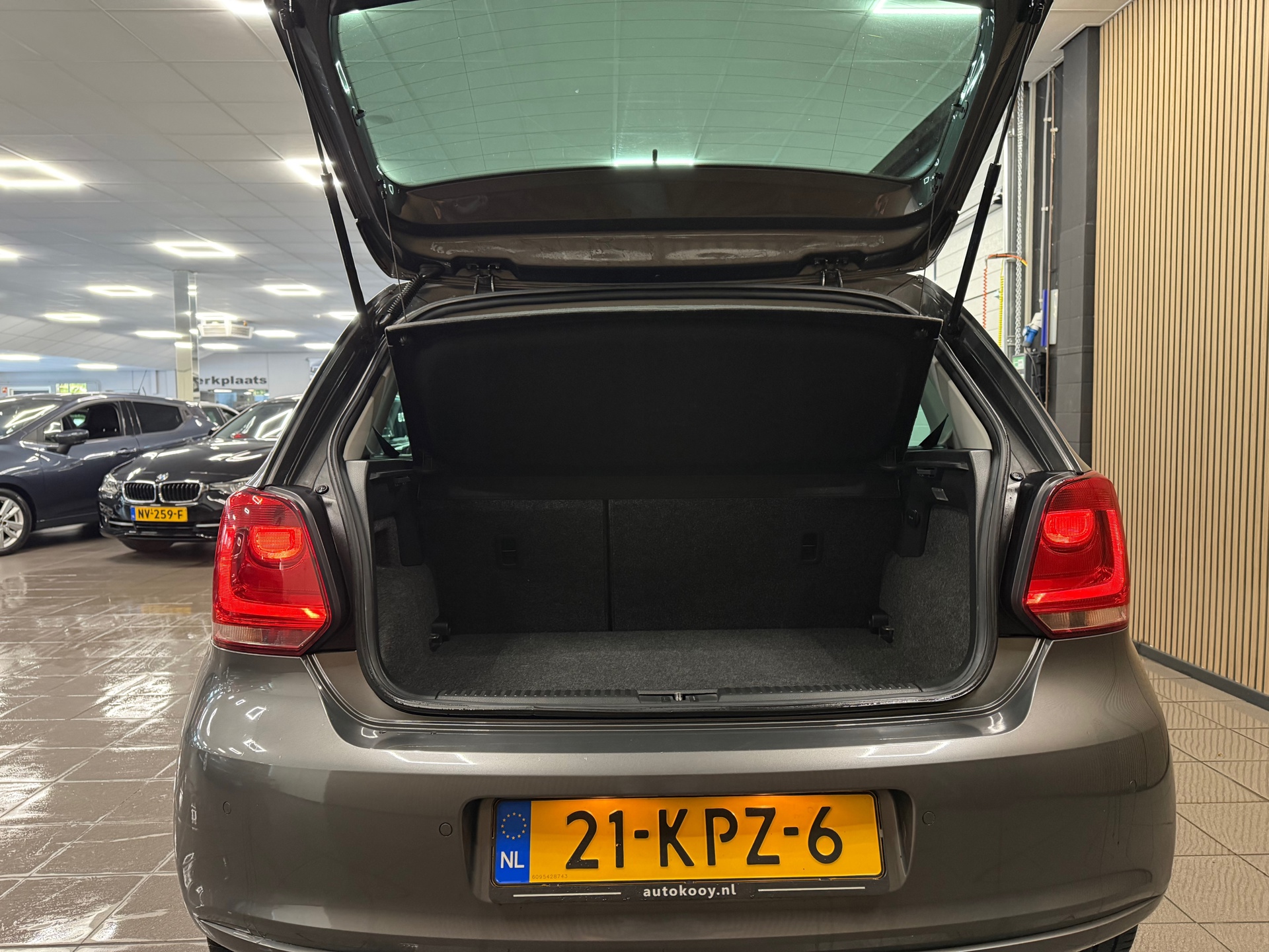 https://www.autokooy.nl//xml/images/56049956-5.JPG