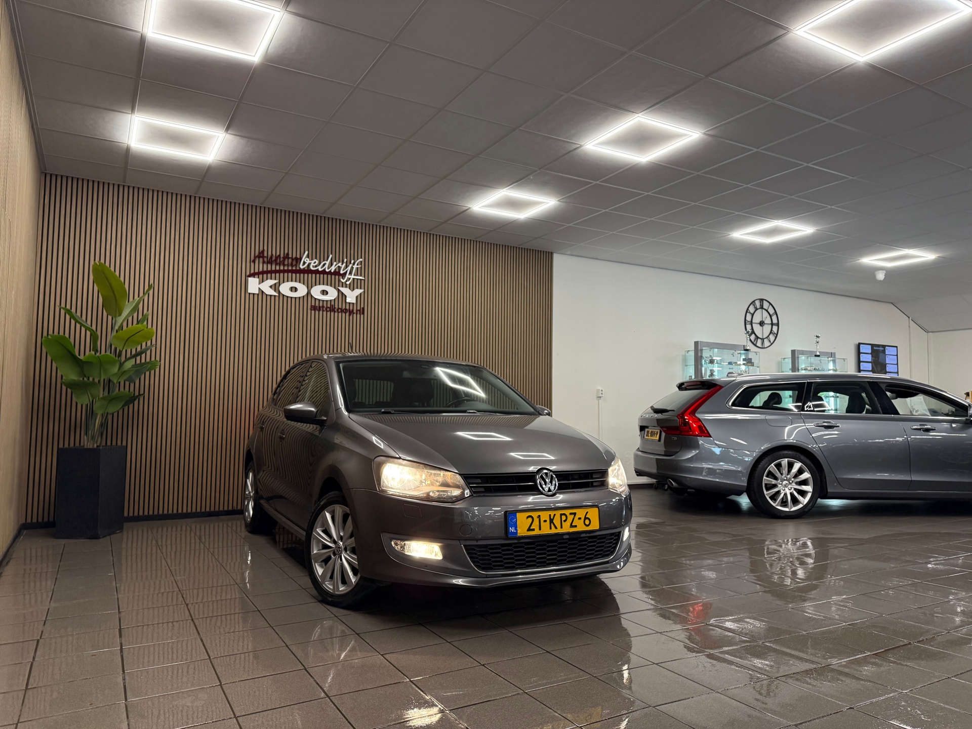 https://www.autokooy.nl//xml/images/56049956-7.JPG