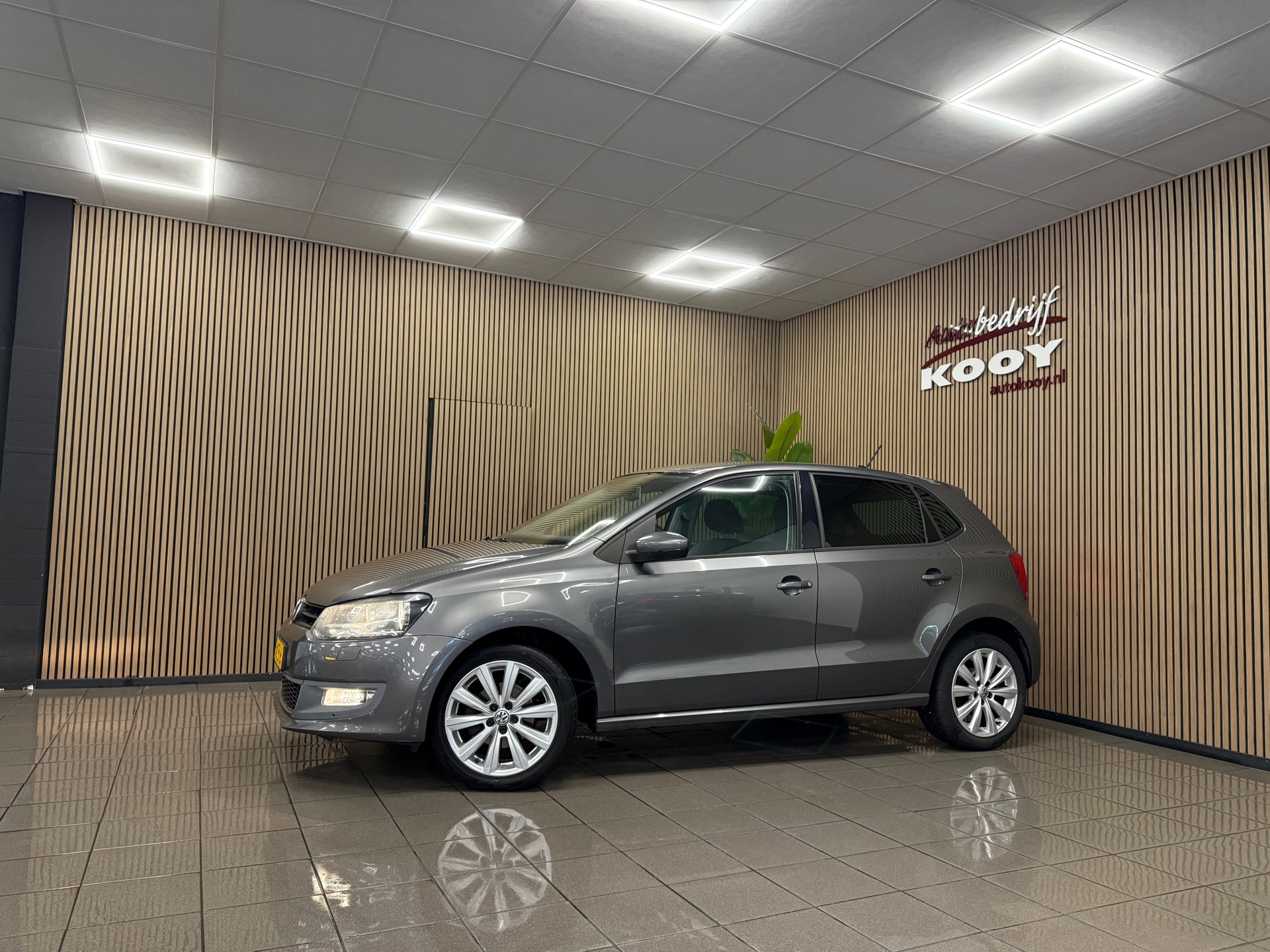 https://www.autokooy.nl//xml/images/56049956-9.JPG
