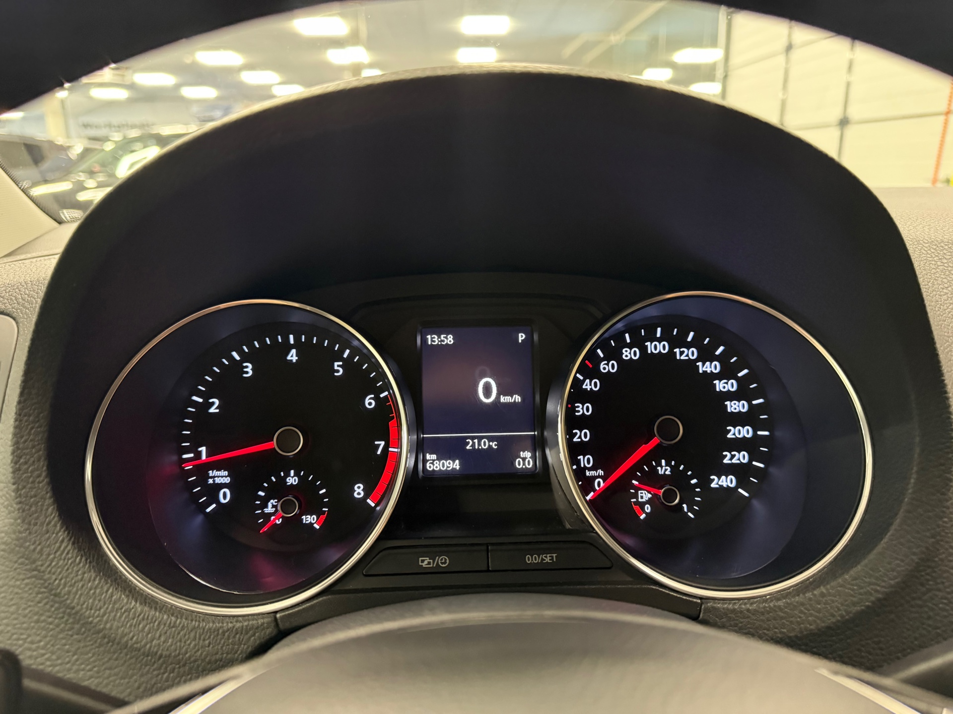 https://www.autokooy.nl//xml/images/56098214-14.JPG