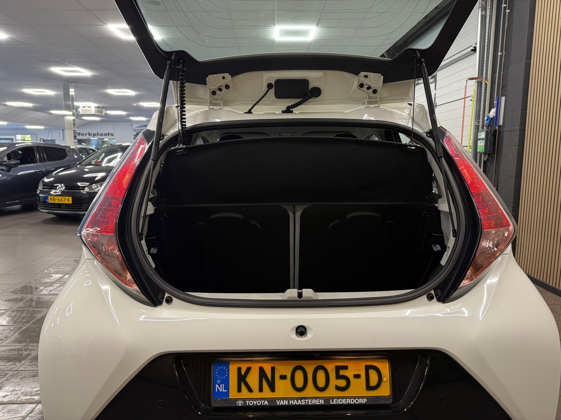 https://www.autokooy.nl//xml/images/56098462-5.JPG