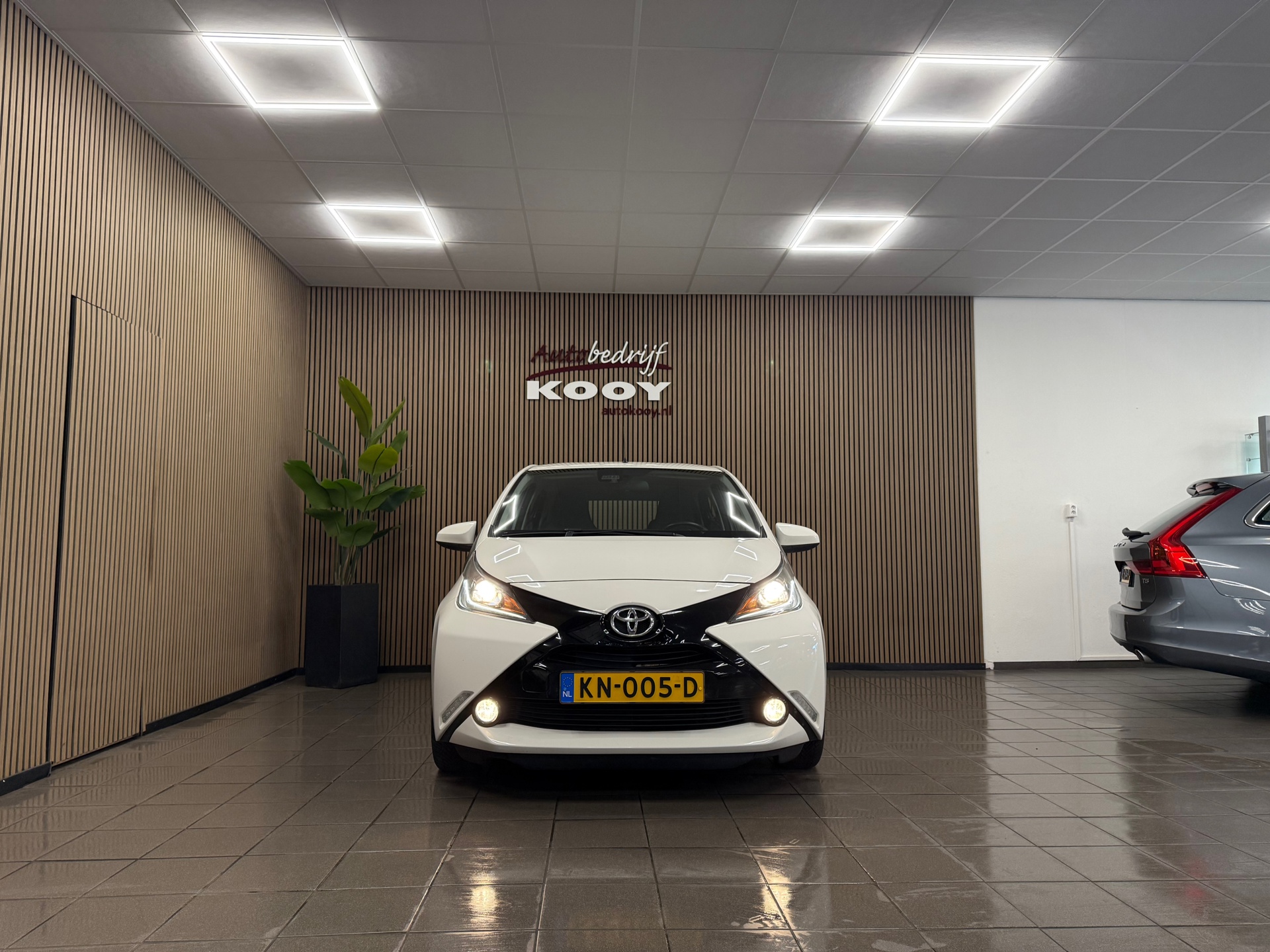 https://www.autokooy.nl//xml/images/56098462-8.JPG