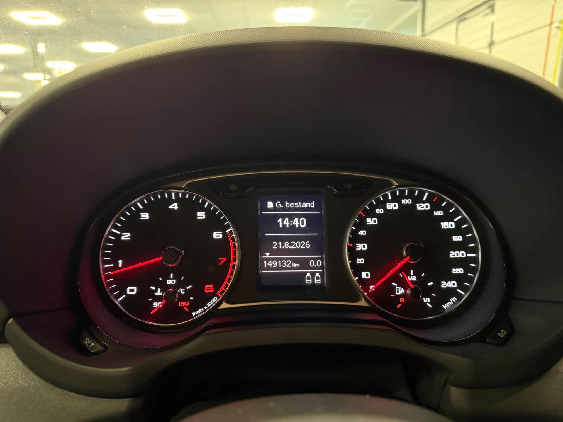https://www.autokooy.nl//xml/images/56126744-15.JPG