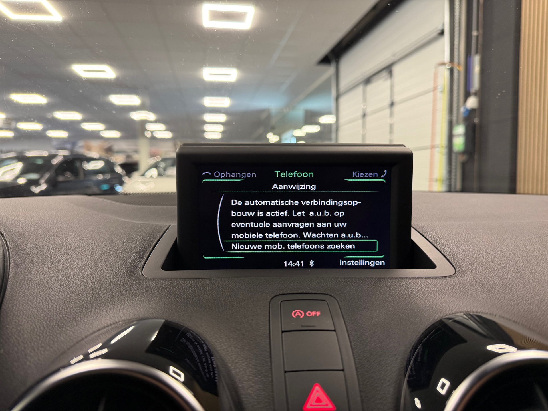 https://www.autokooy.nl//xml/images/56126744-18.JPG
