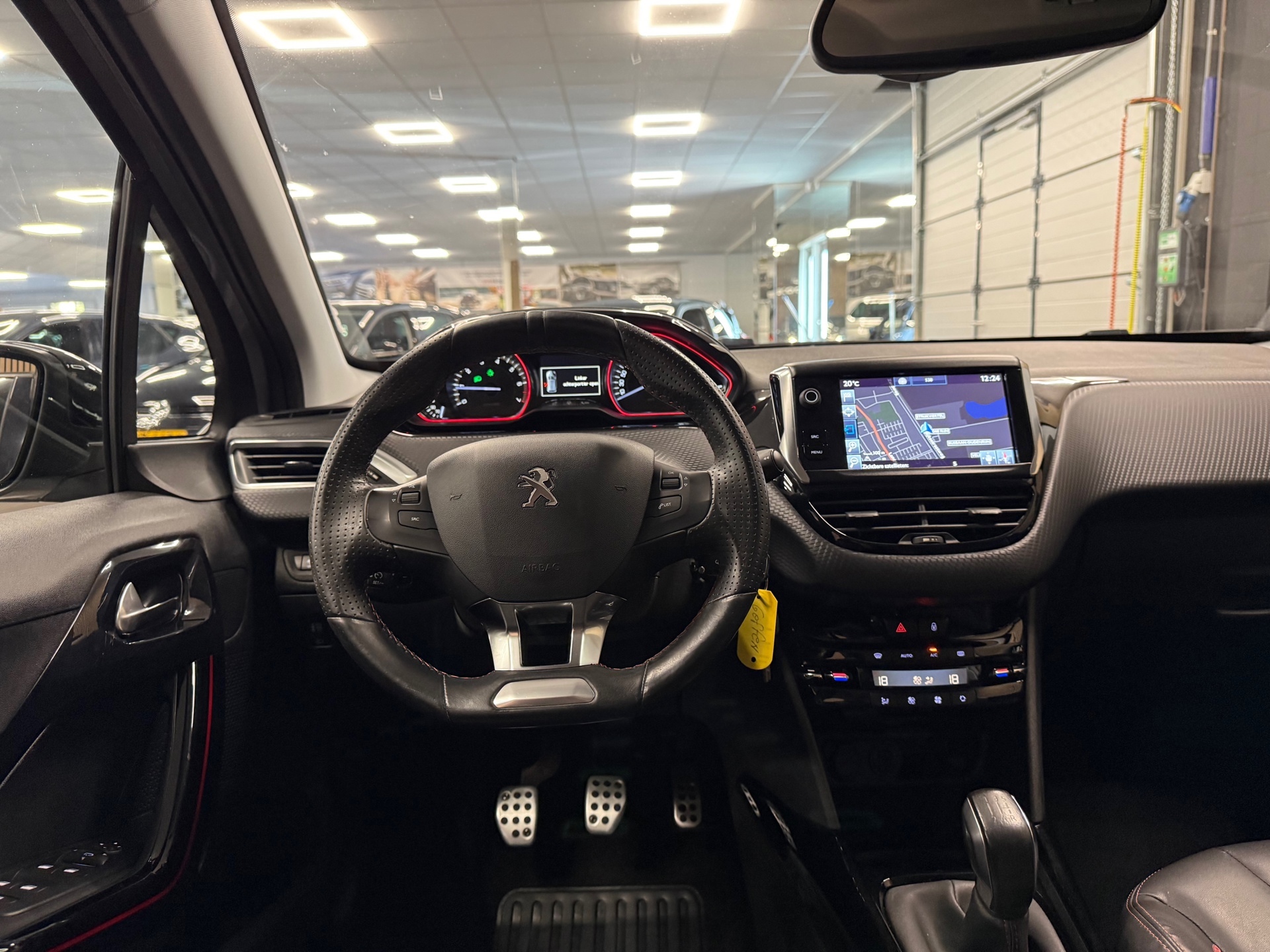 https://www.autokooy.nl//xml/images/56231089-21.JPG