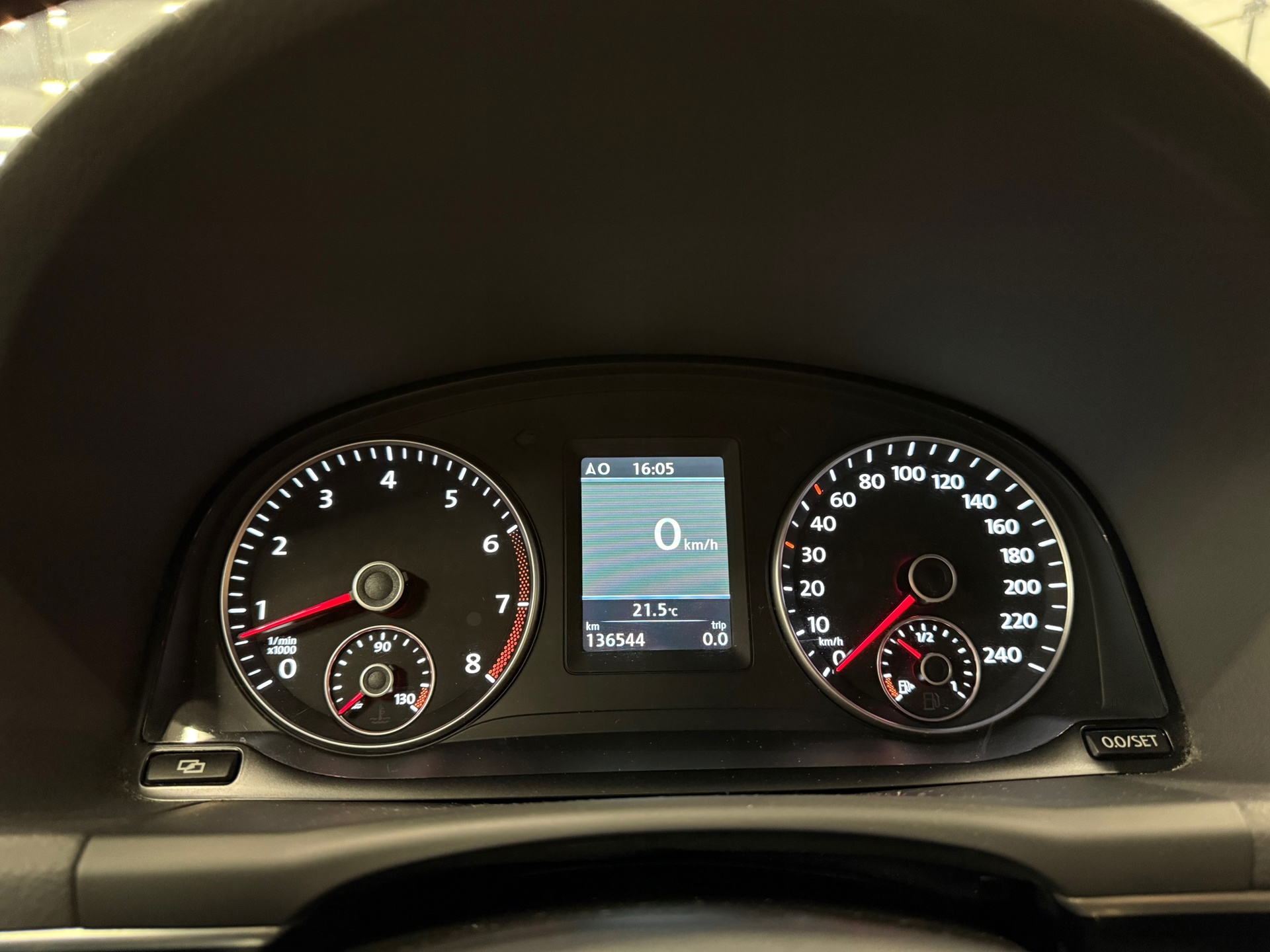 https://www.autokooy.nl//xml/images/56231148-14.JPG