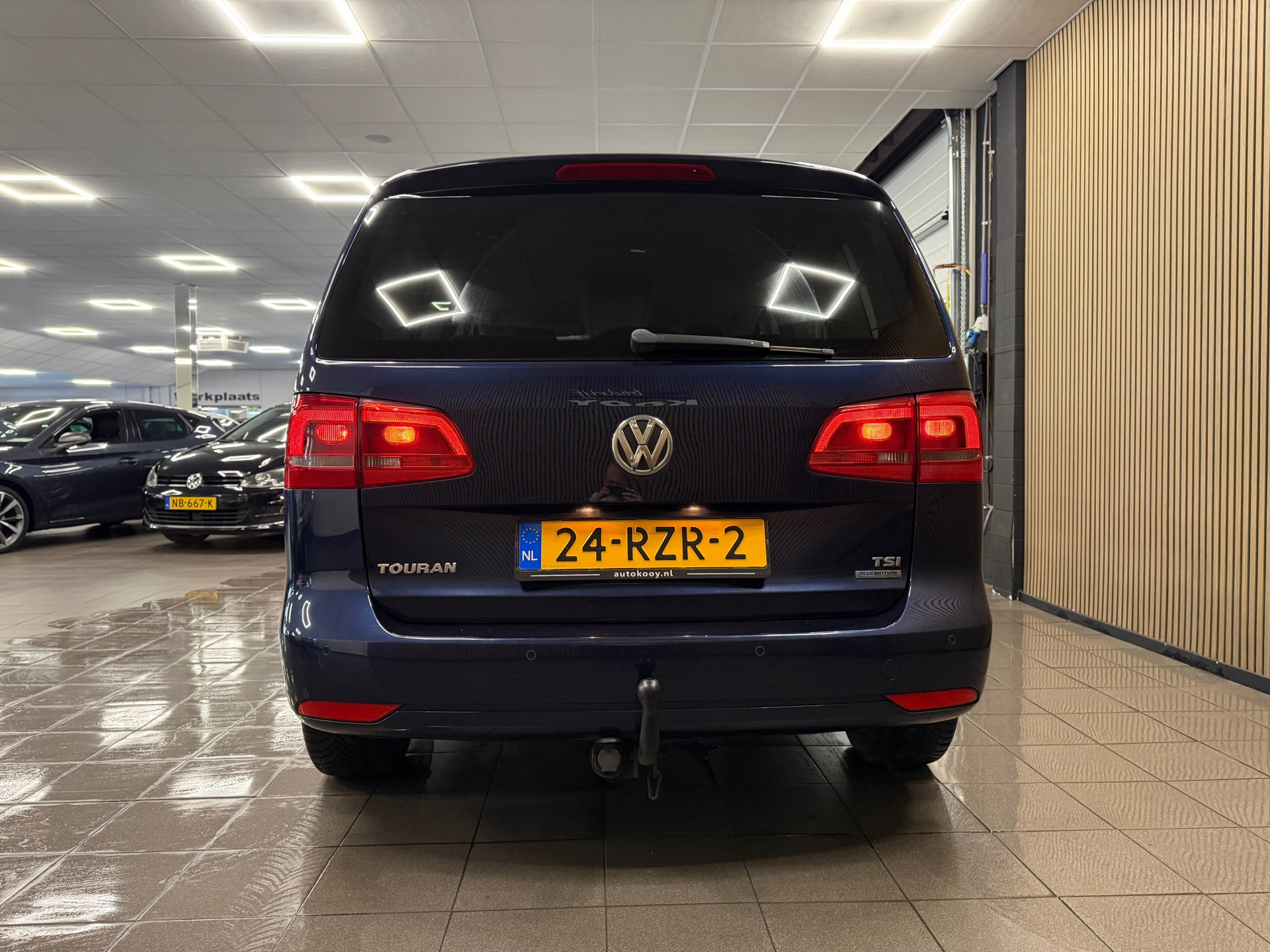 https://www.autokooy.nl//xml/images/56231148-4.JPG